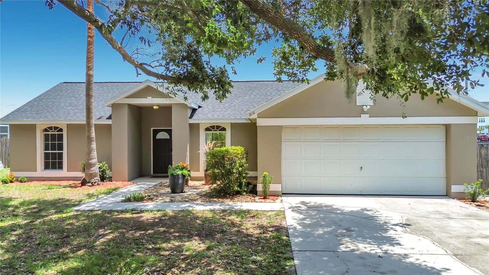 210 ROBBINS REST