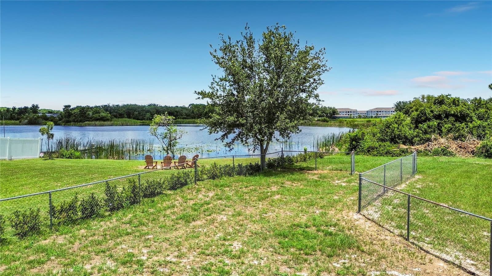 210 ROBBINS REST