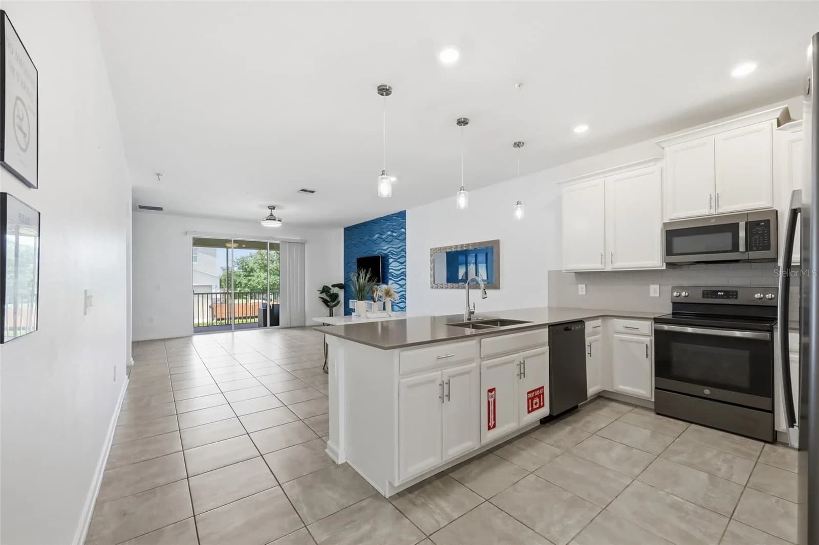 8895 CABOT CLIFFS Drive #103
