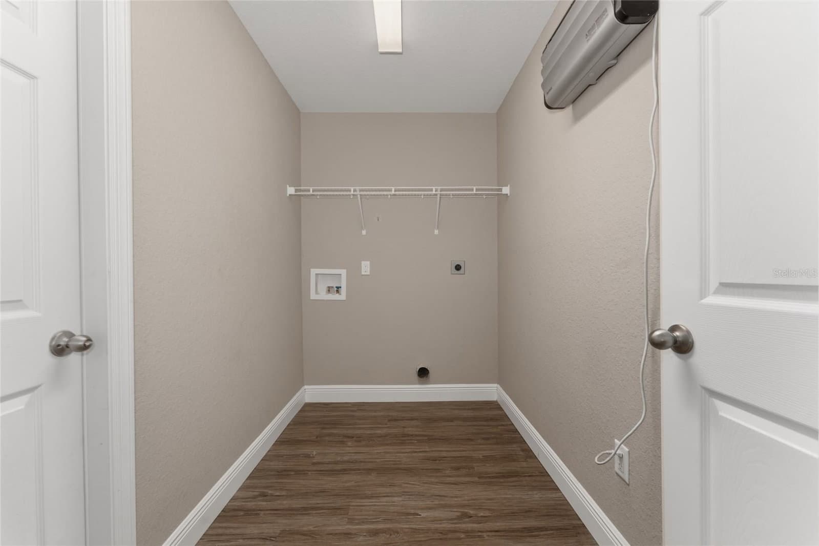 146 JUNIPER