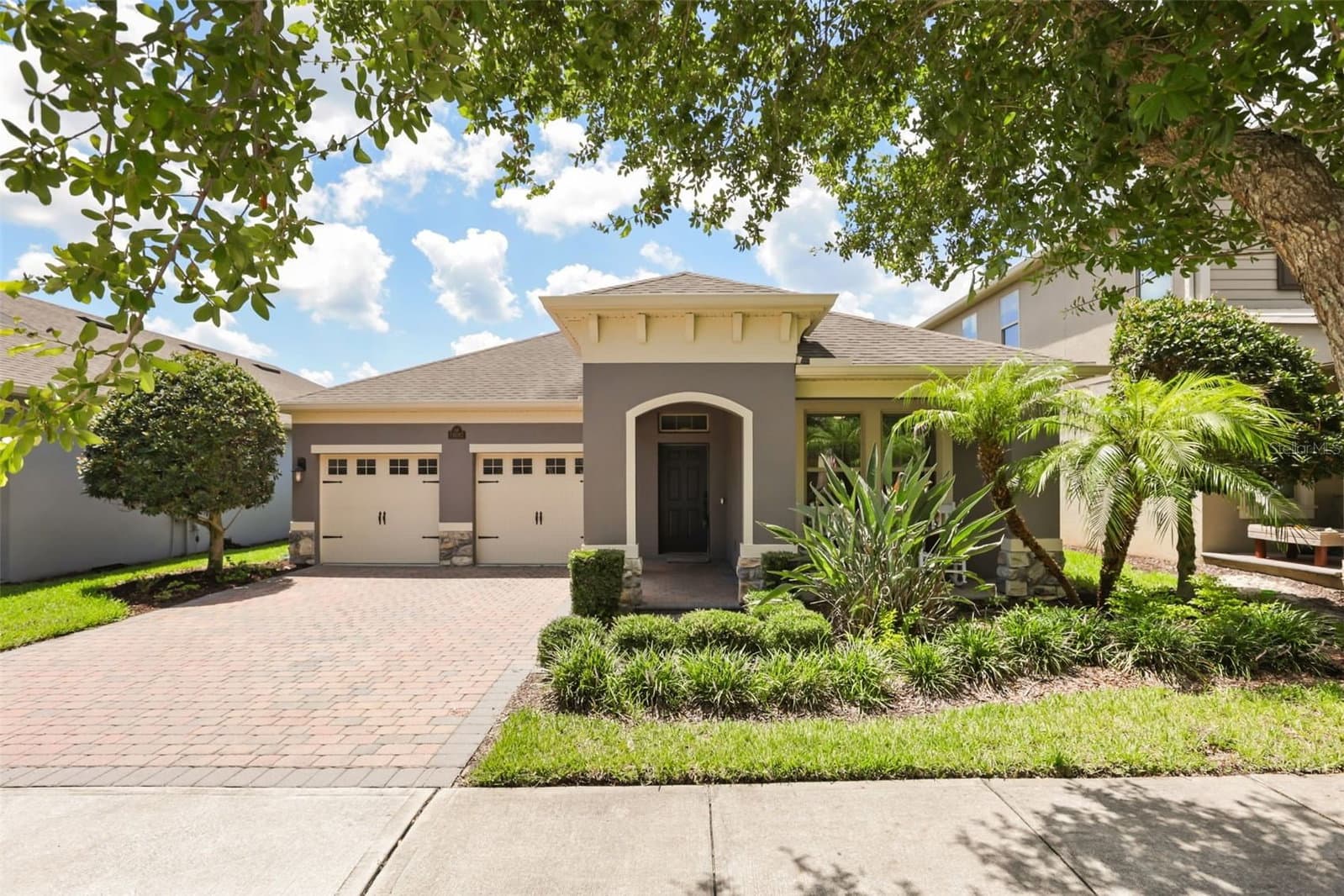 16082 HAMPTON CROSSING