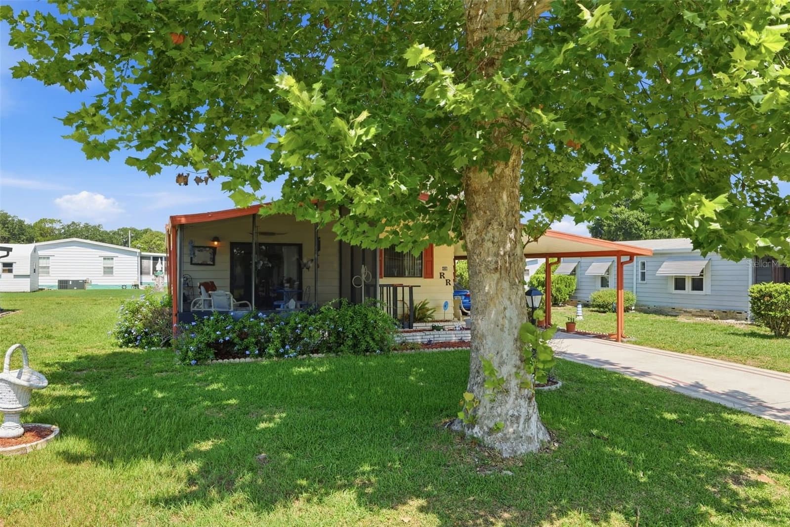 409 TIVOLI PARK