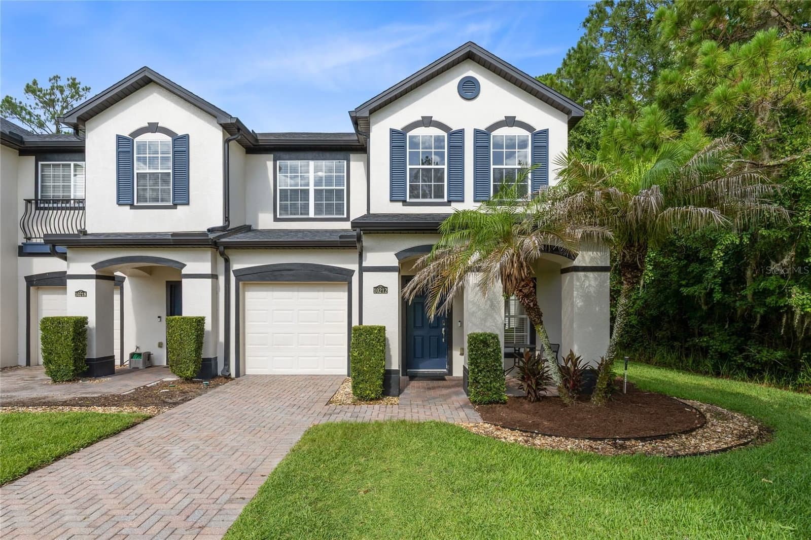 10212 PARK COMMONS
