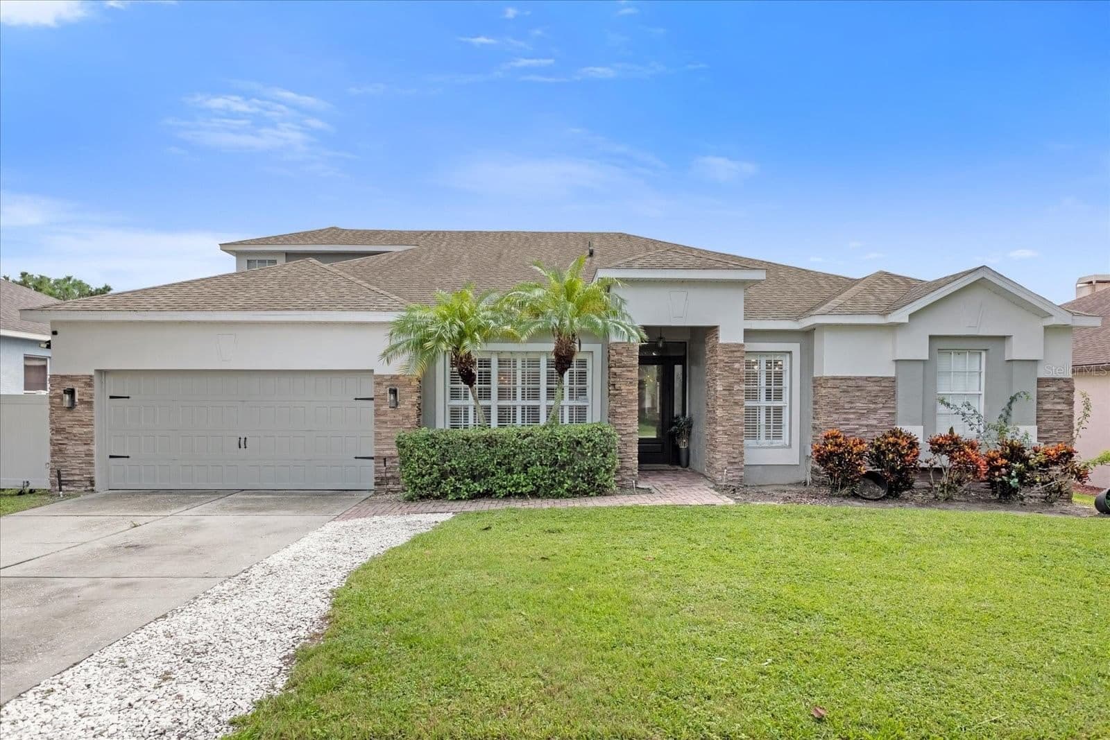 10175 COVE LAKE