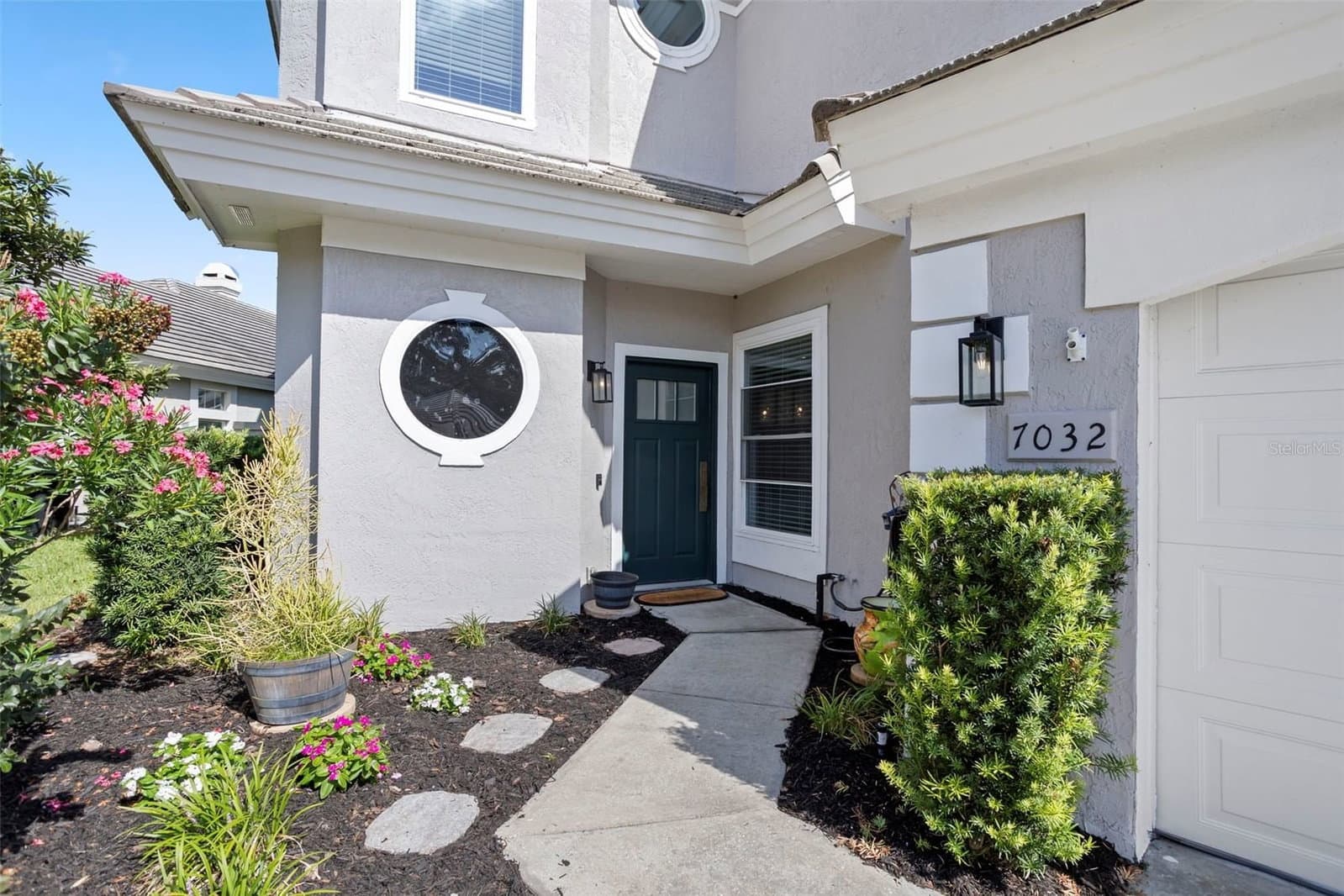 7032 SOMERTON