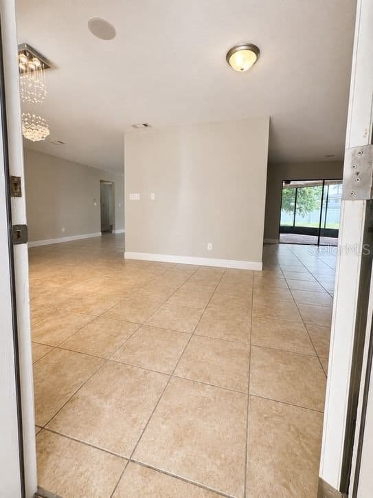 3109 RESEDA