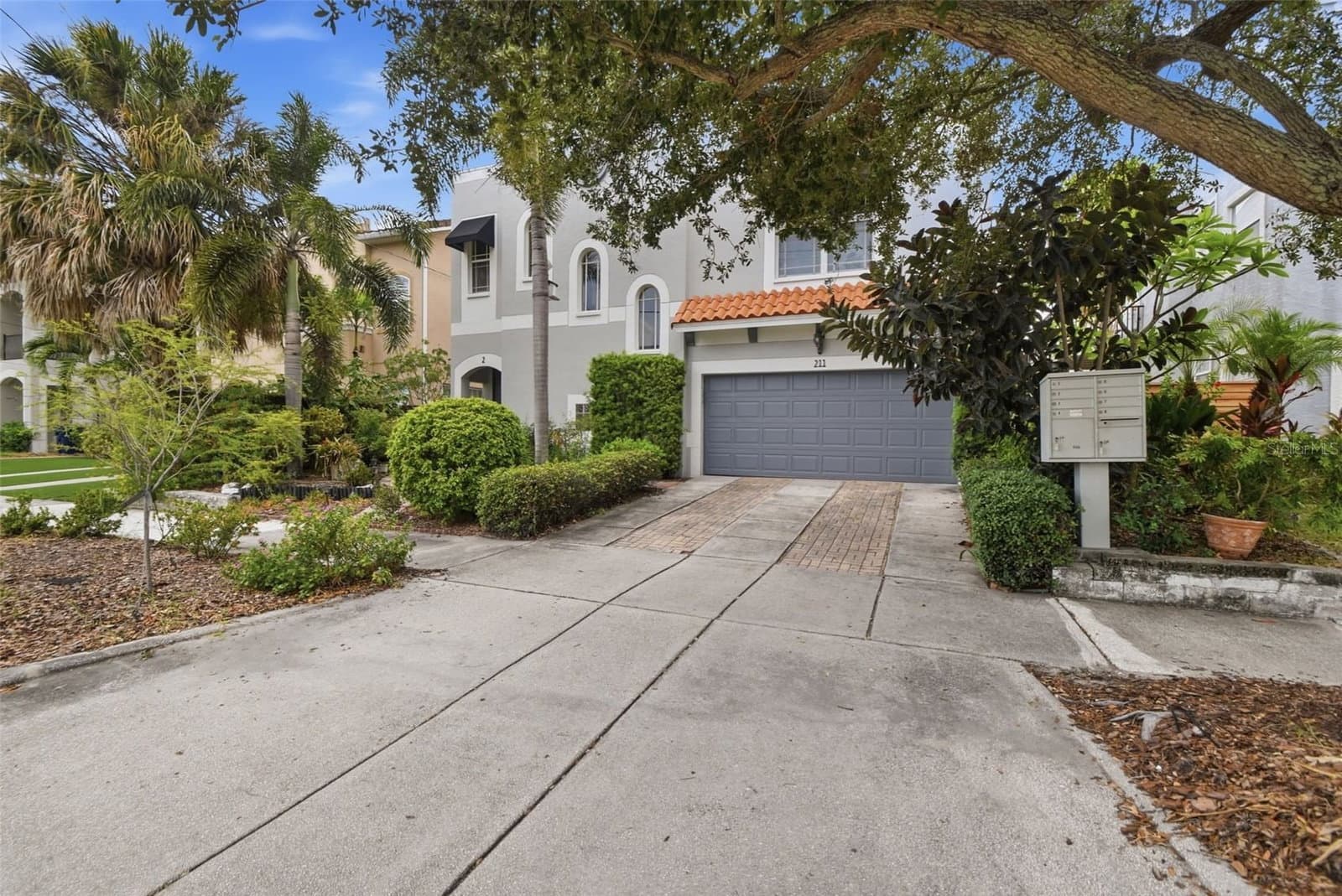 211 WESTLAND