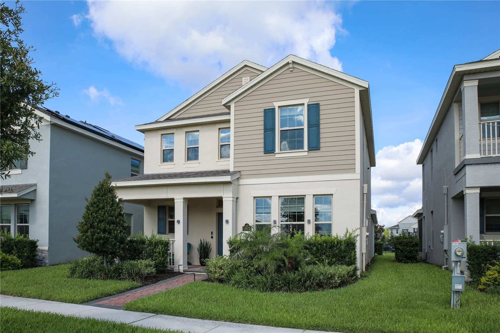 16625 POINT ROCK