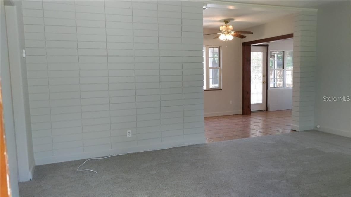 2824 WOODSIDE