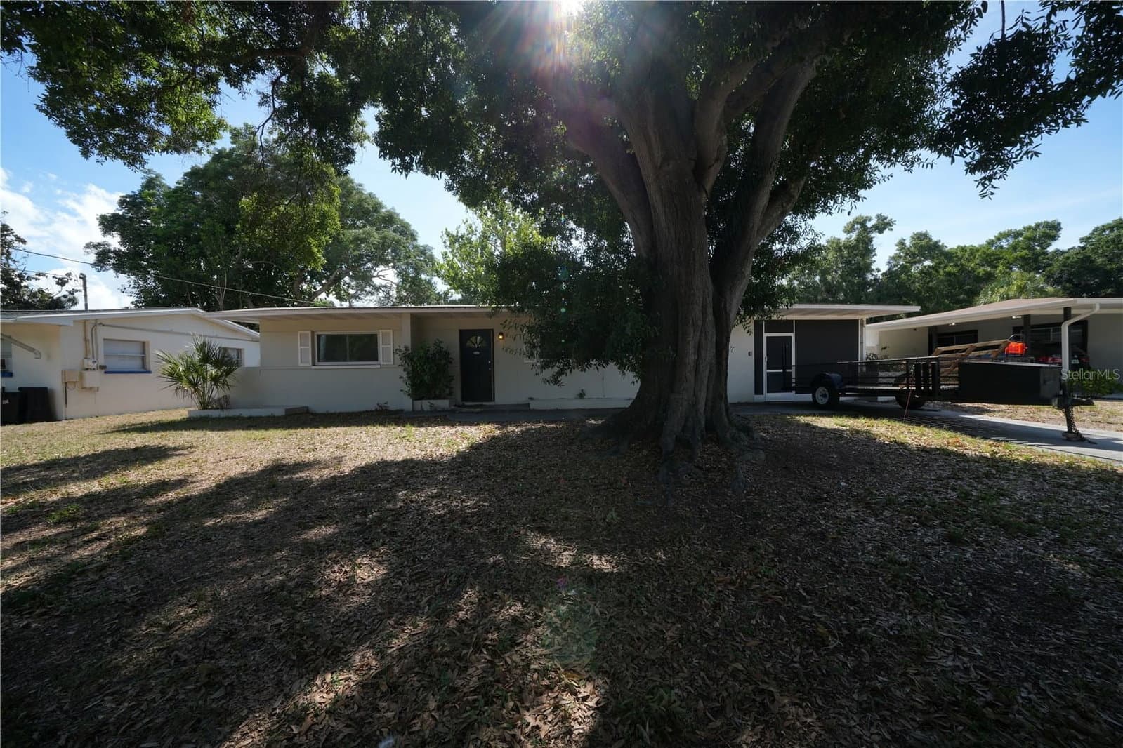 4517 CLARK