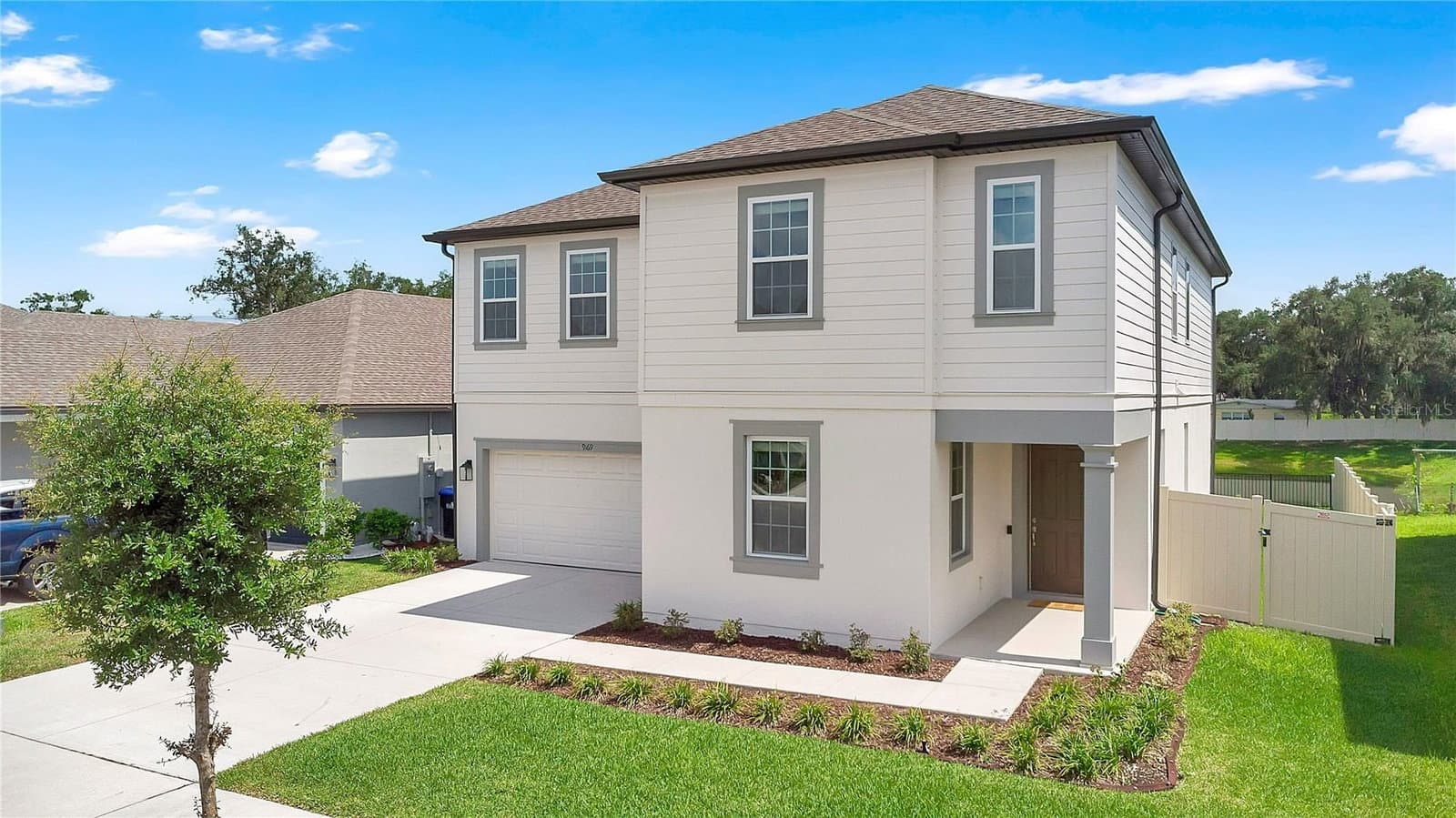 9169 WAVERLY WALK