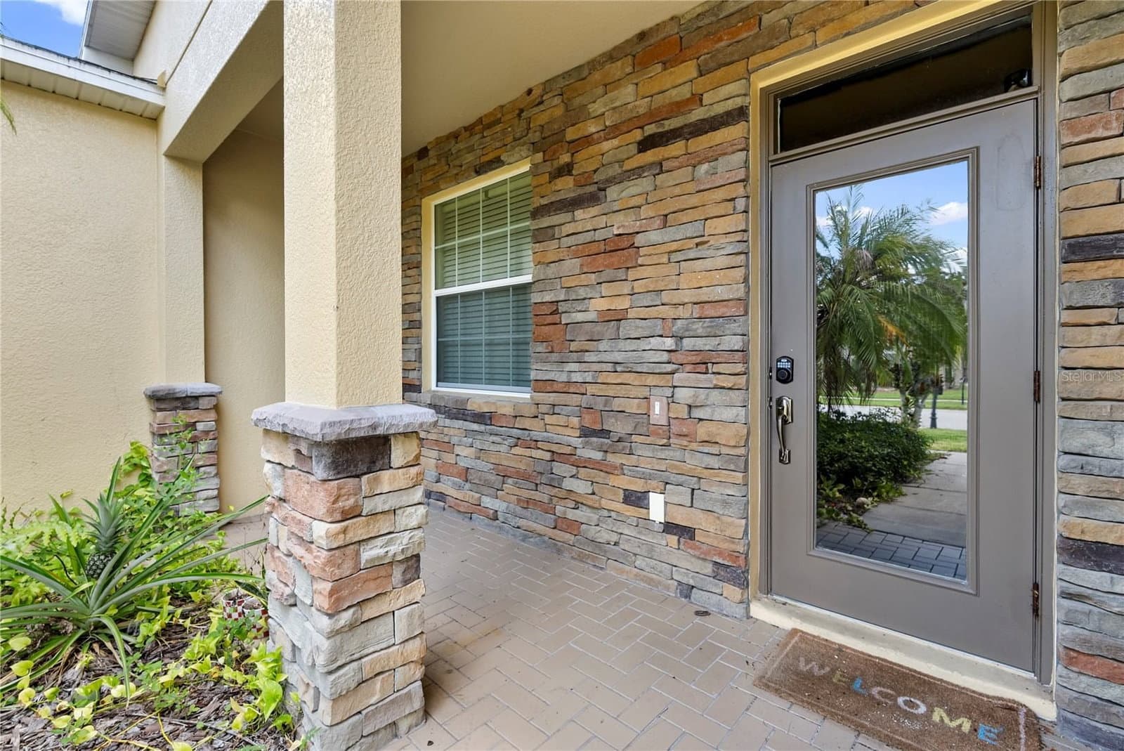 2336 CROSSTON