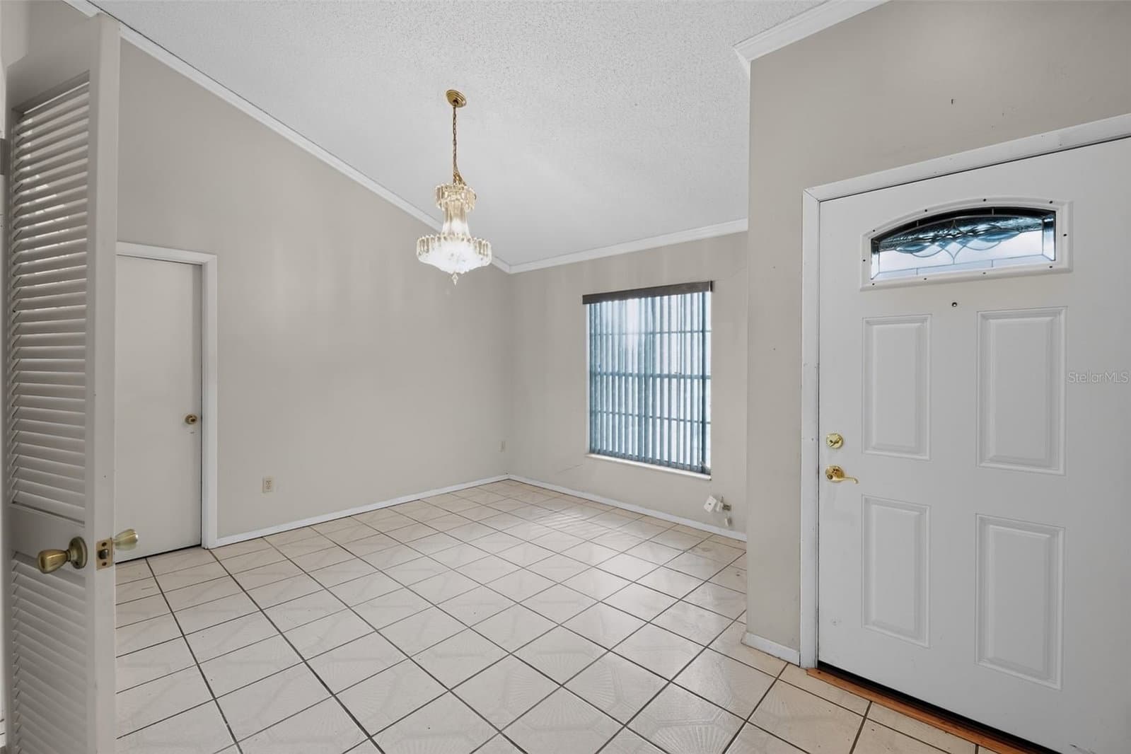 3205 LAUREL DALE