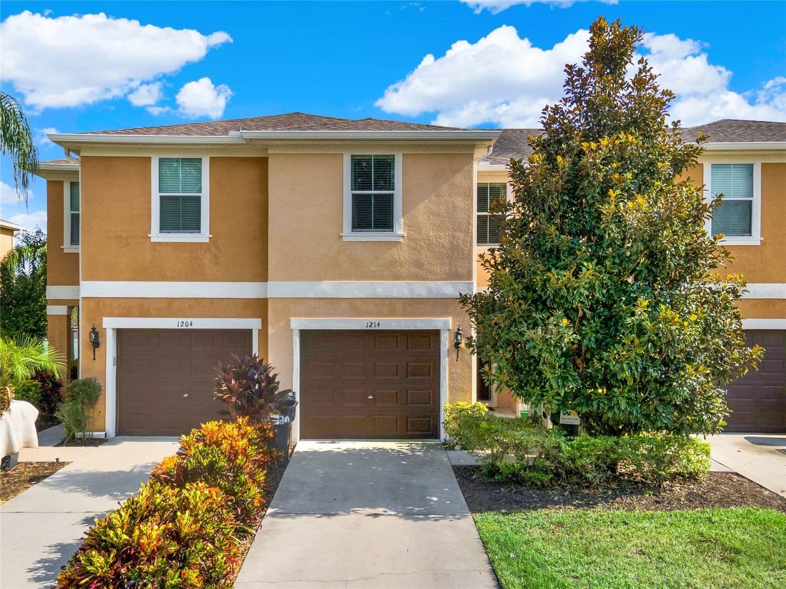 1214 CHELSEA