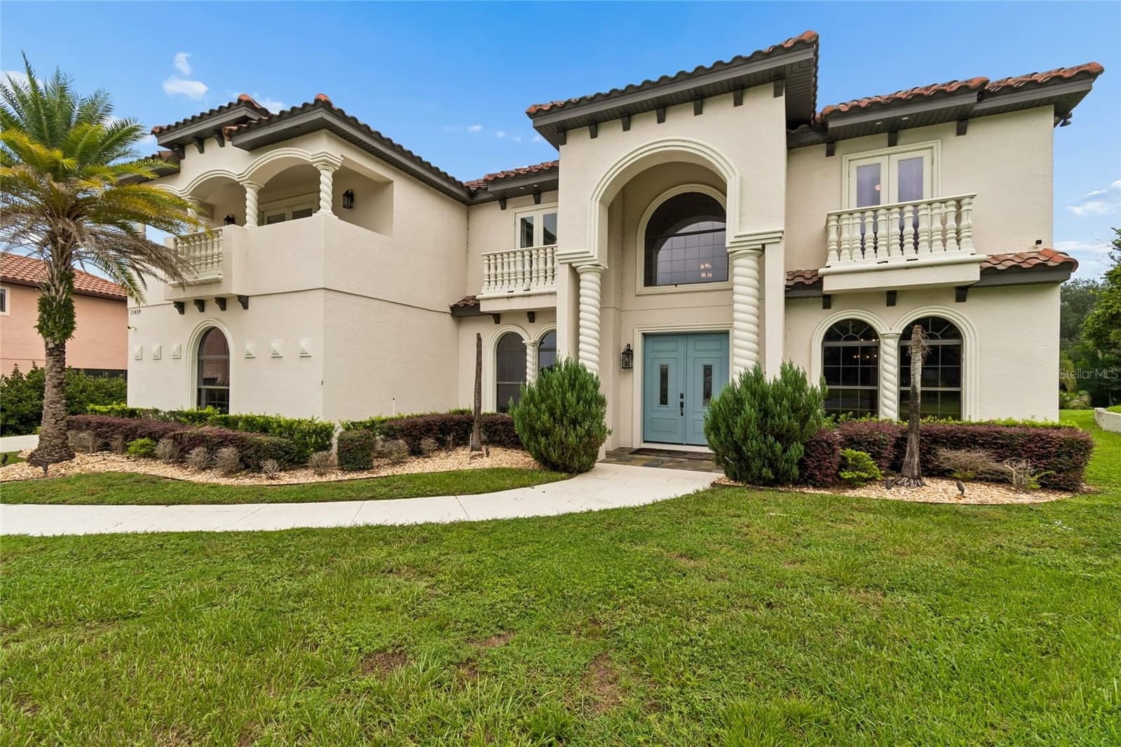 11419 CYPRESS HILL