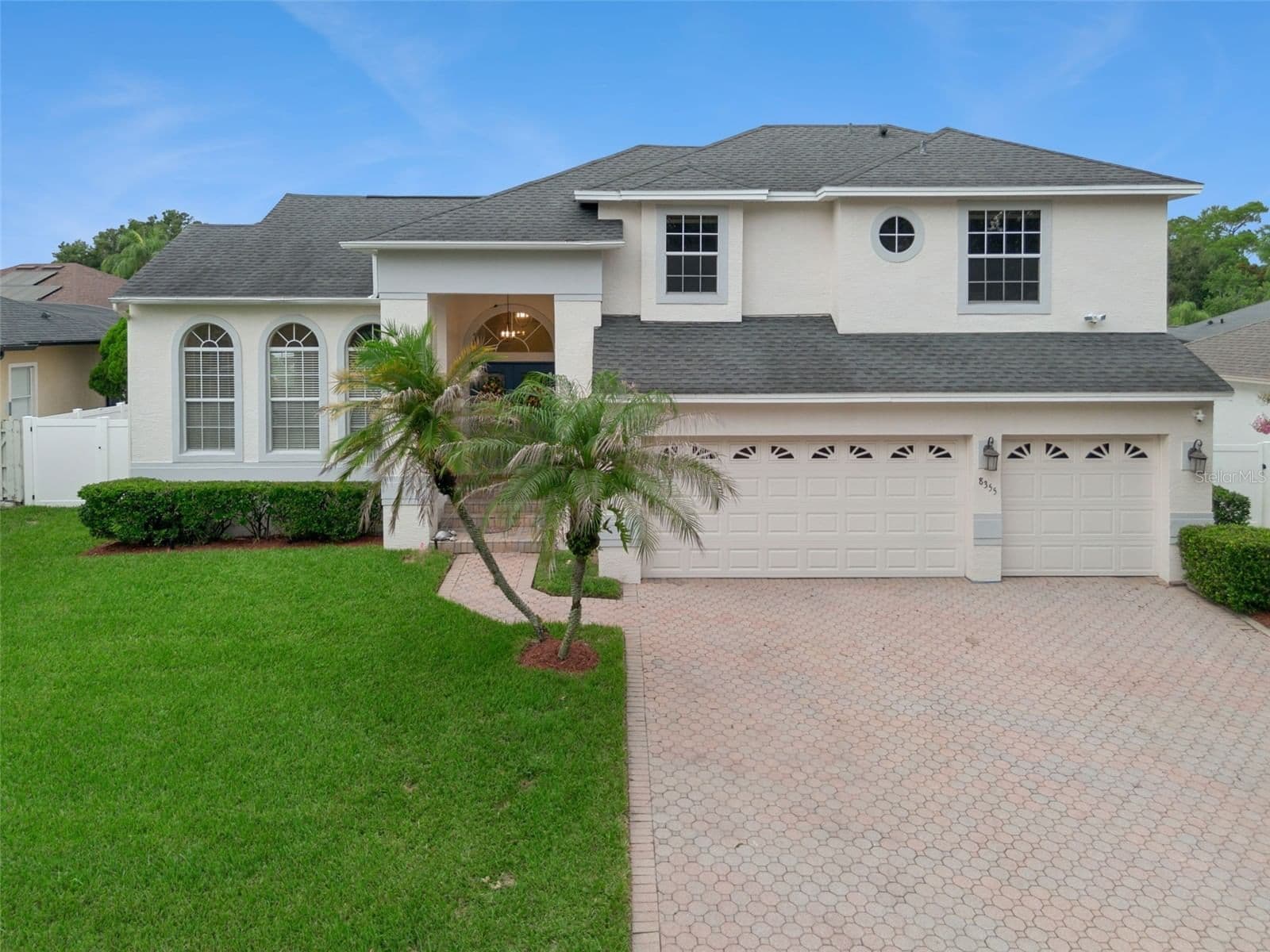 8355 DIAMOND COVE