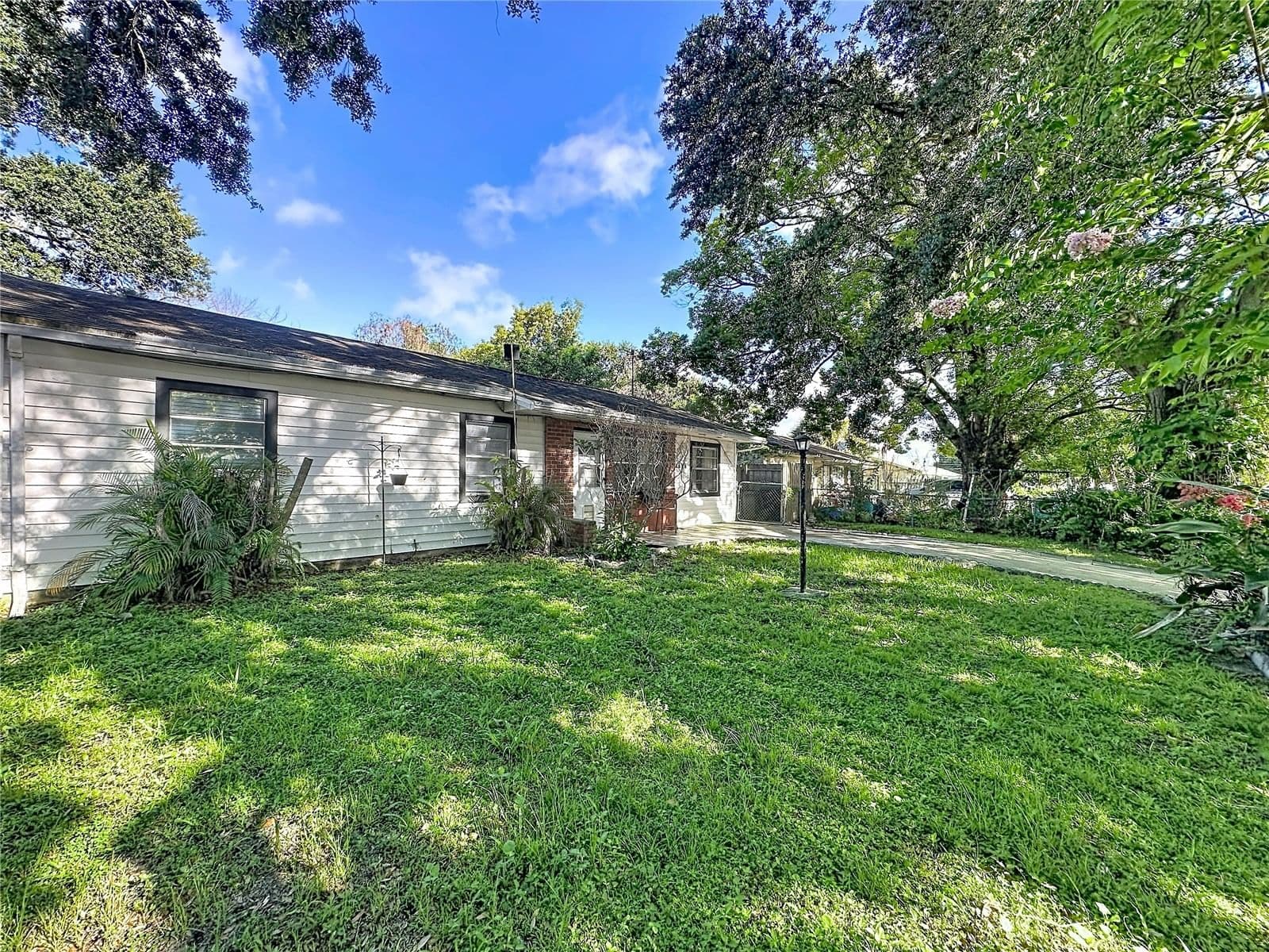 1520 OVERDALE