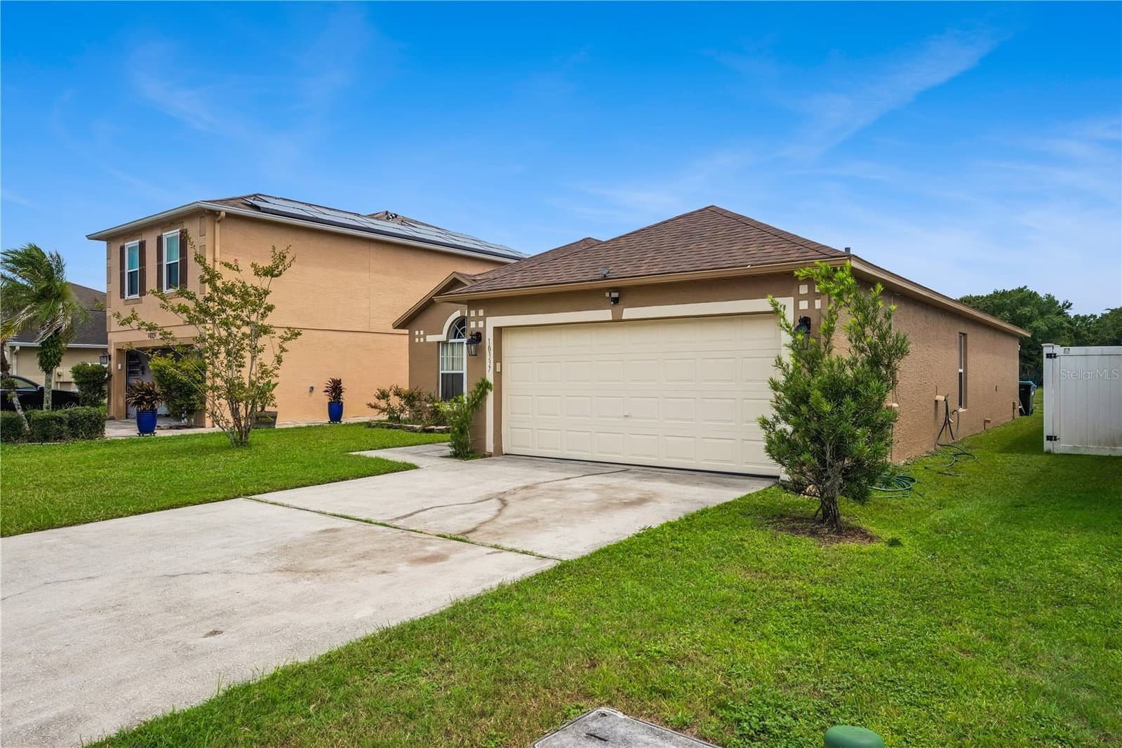 10337 LAXTON