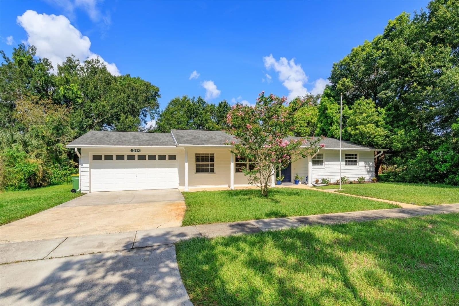 6412 STOCKBRIDGE