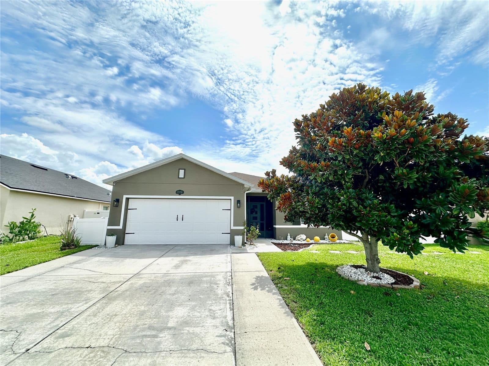 1976 VAN BUREN, Auburndale, FL