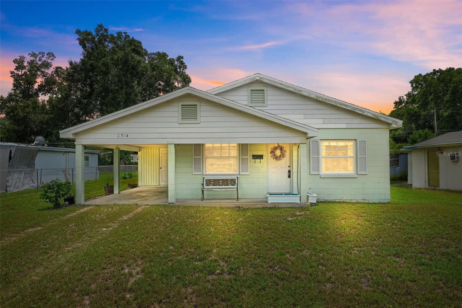 2514 DRAKE