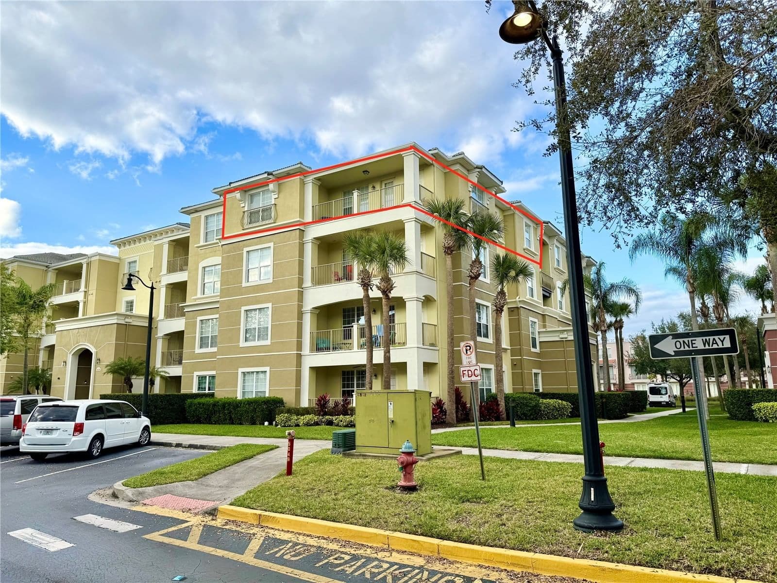 5049 SHOREWAY