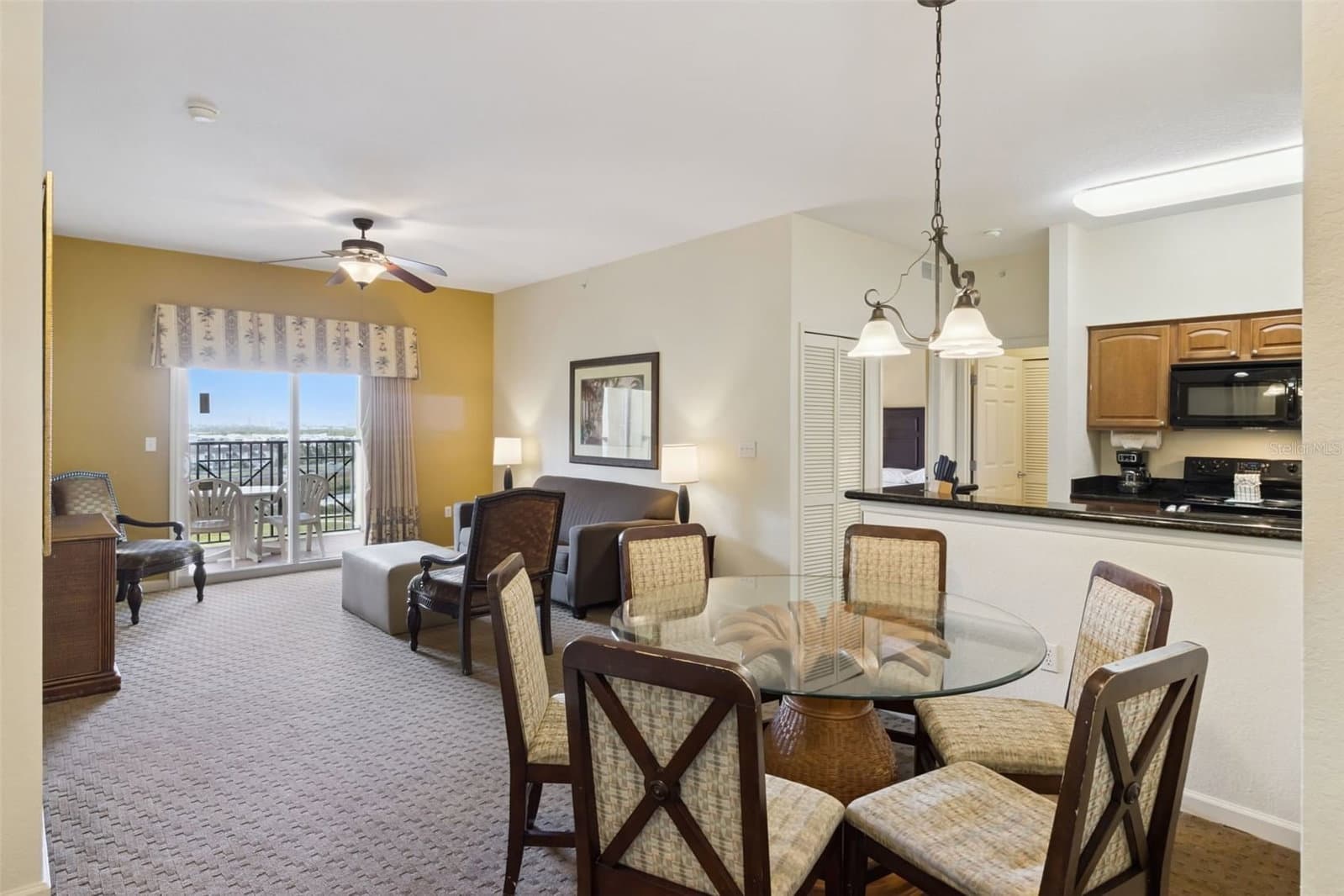 8101 RESORT VILLAGE
