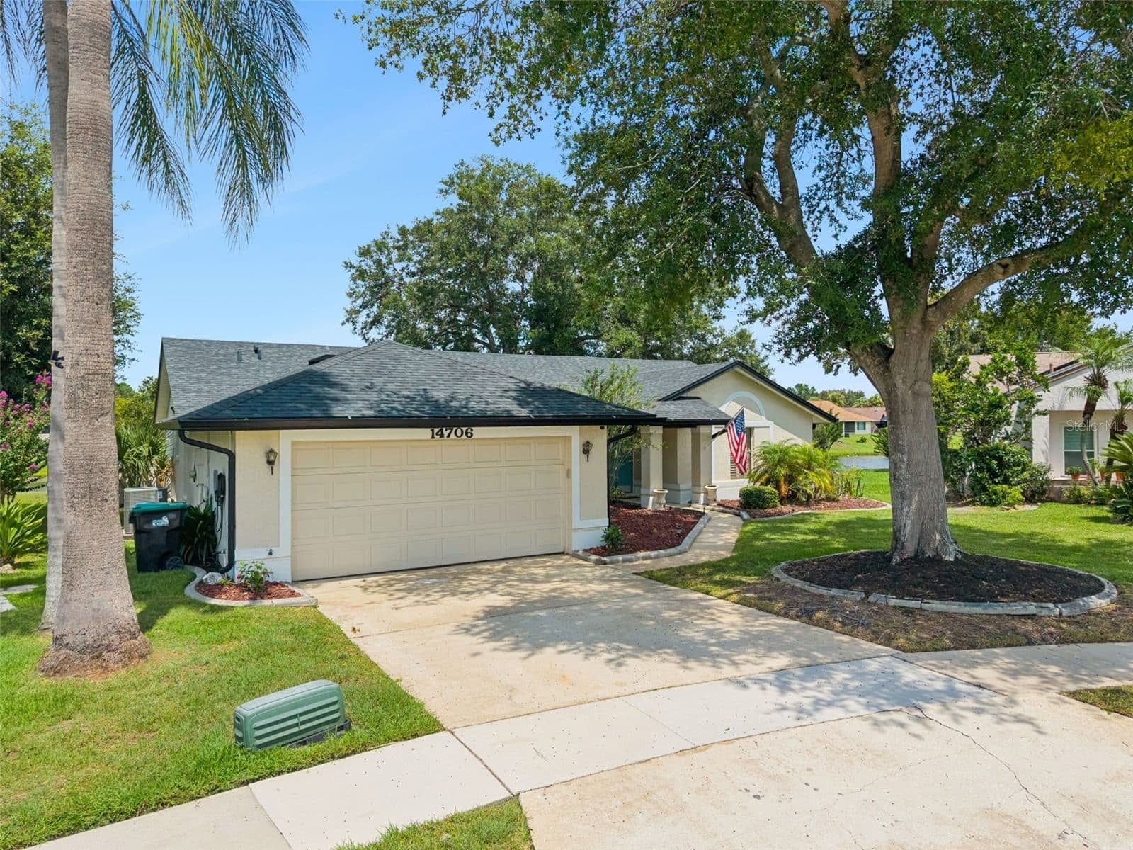 14706 EAGLE VIEW