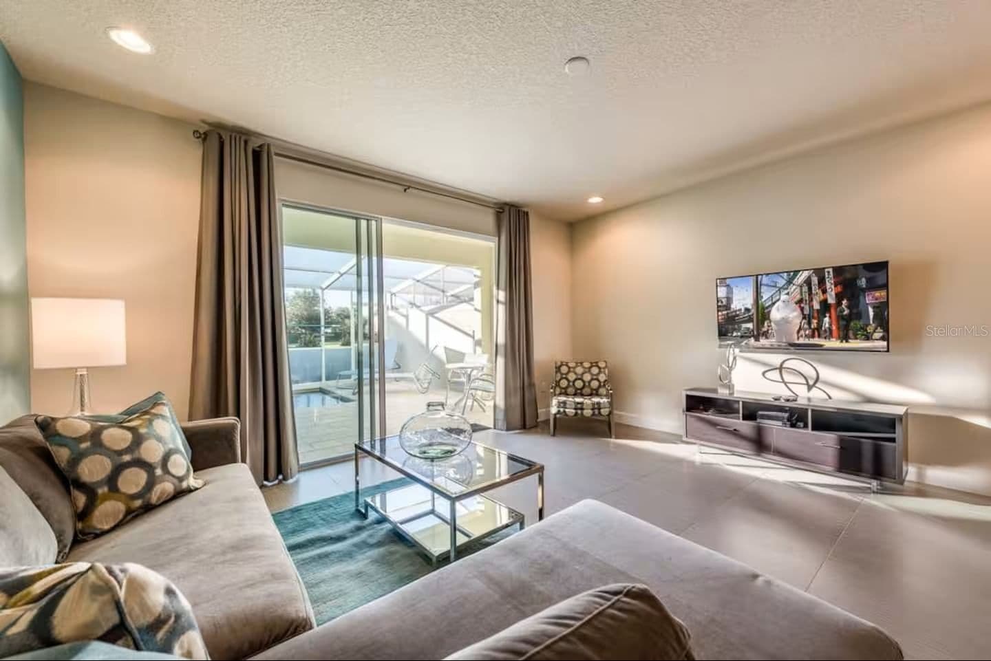 1425 RETREAT, Clermont, FL