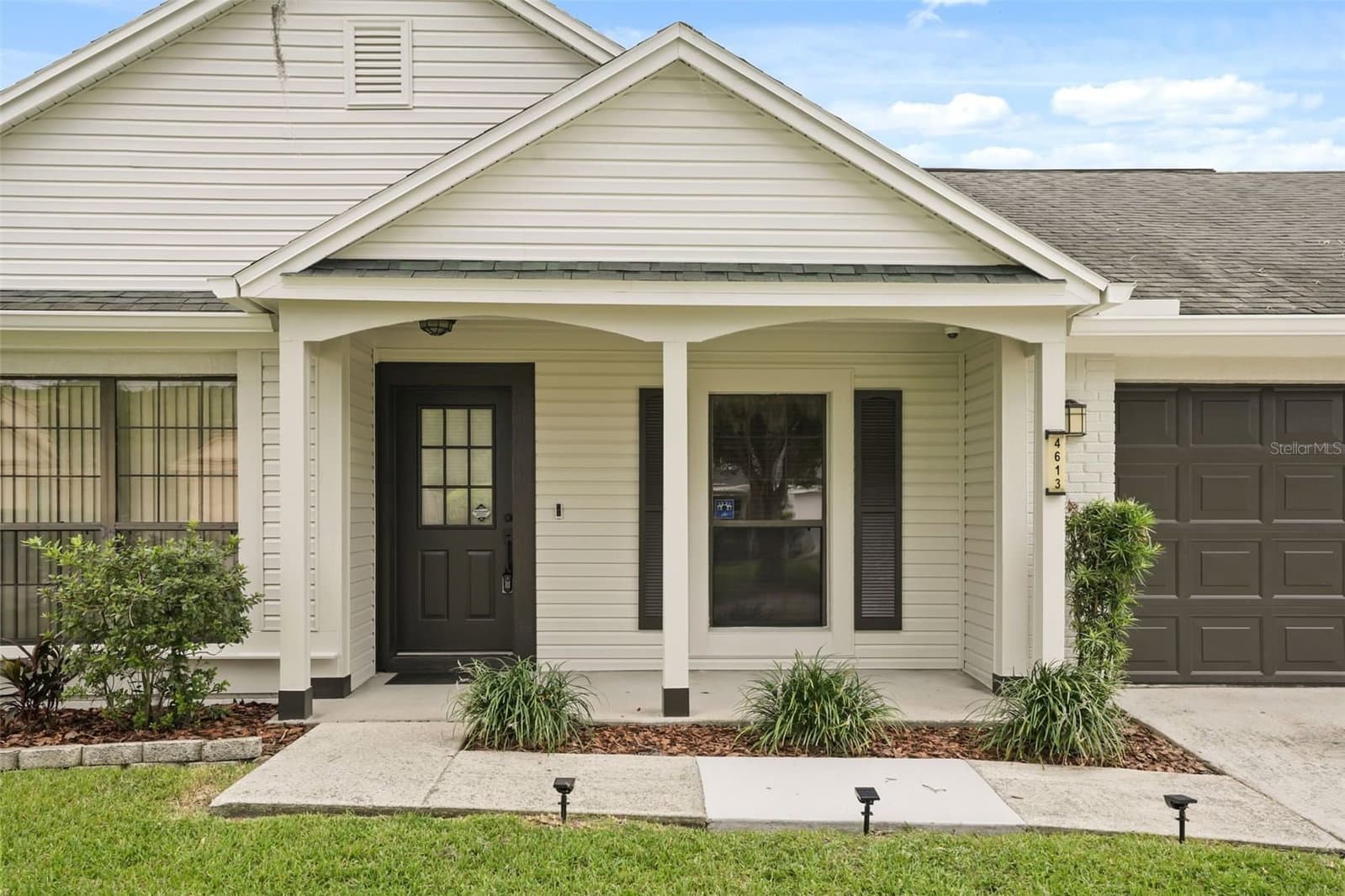 4613 FLATWOOD