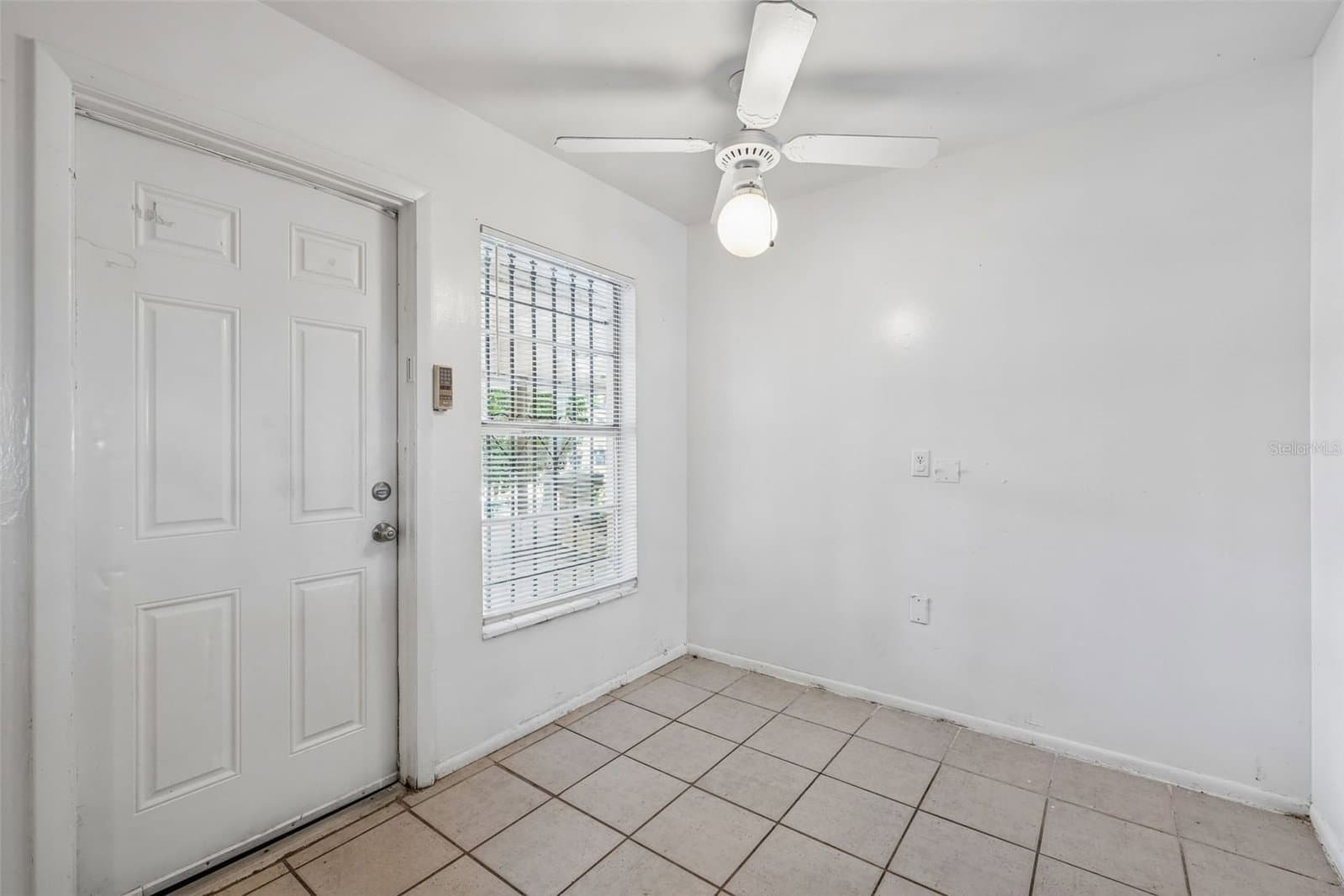2869 WILLOW