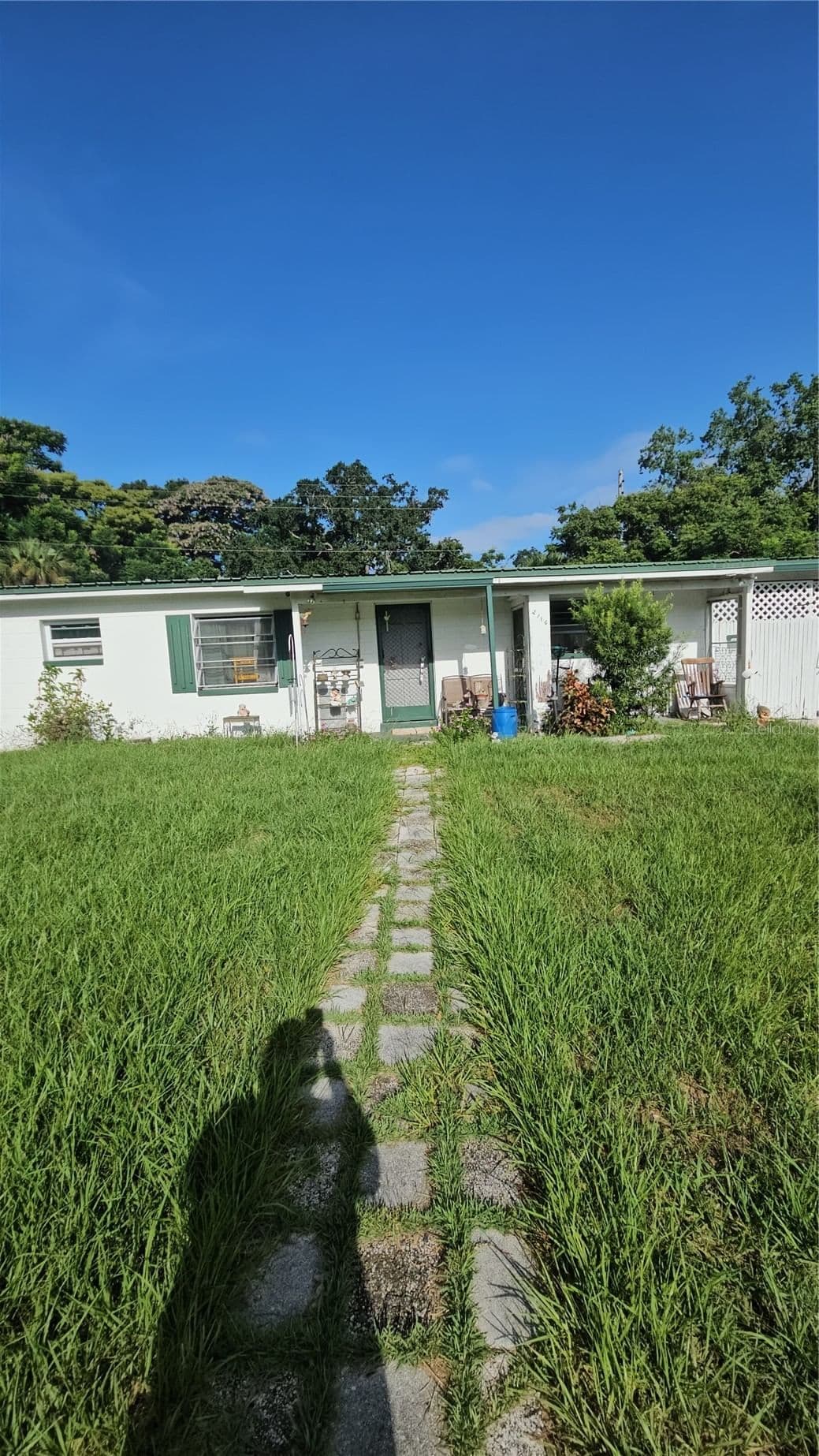 2116 WINNETKA