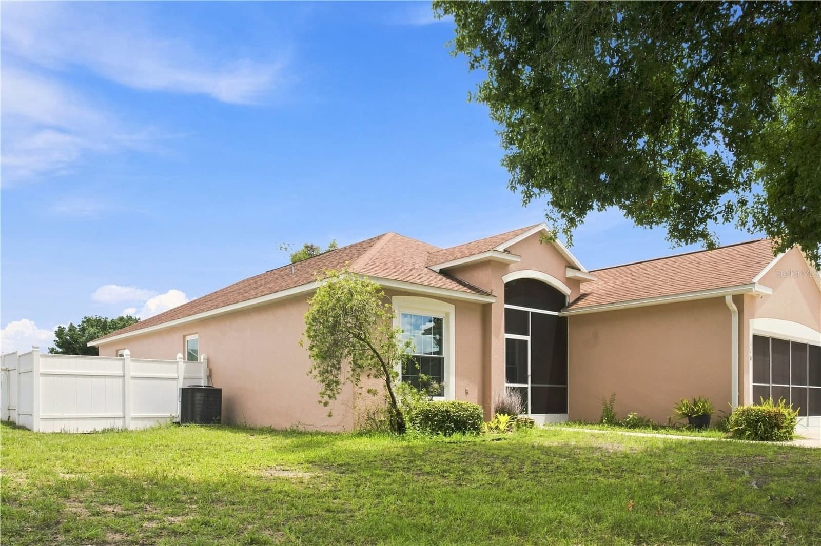 110 KNOLLWOOD
