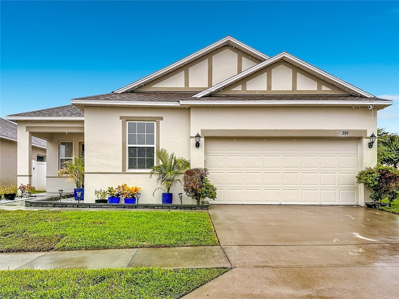 399 PINECREST