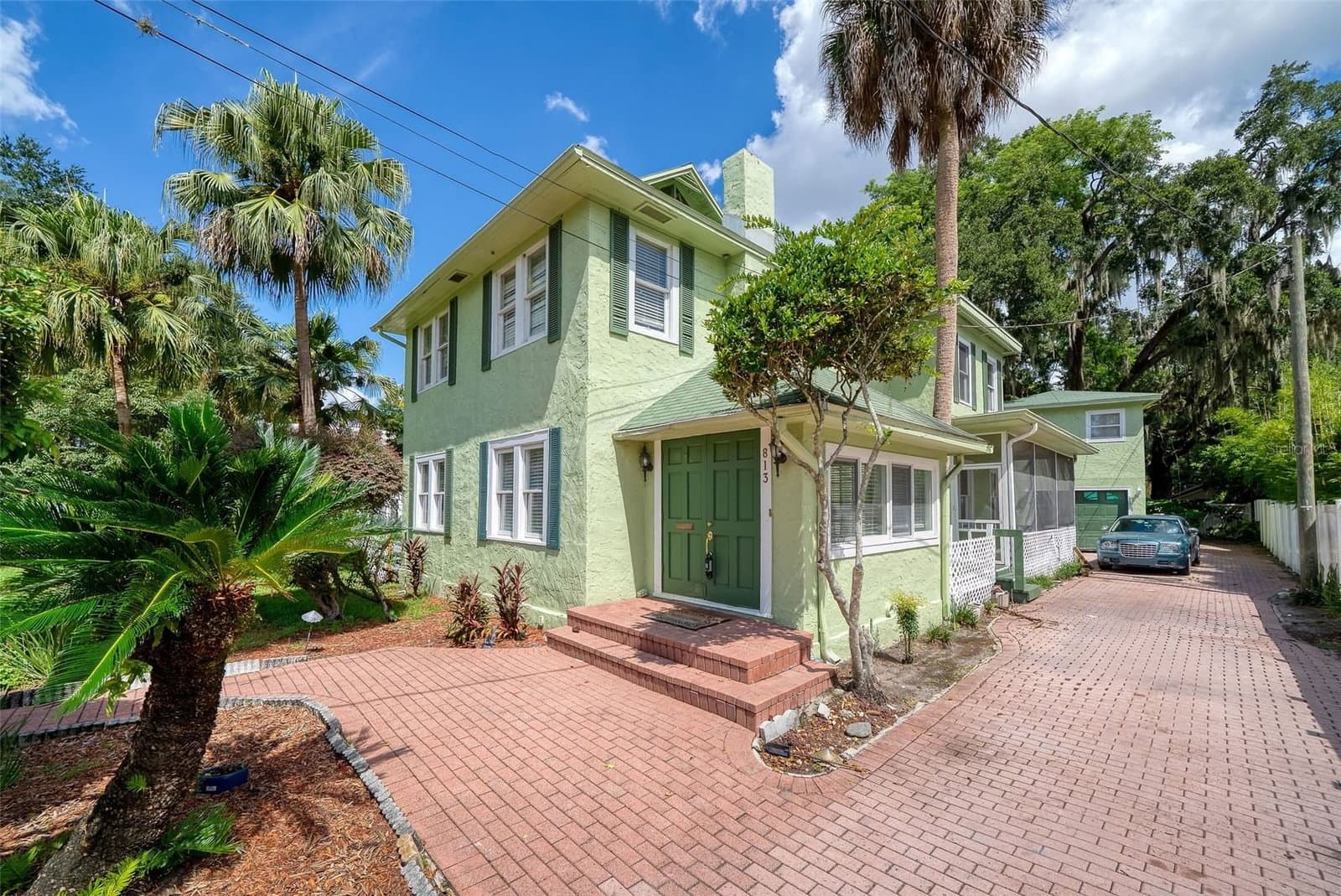 813 GREENWOOD