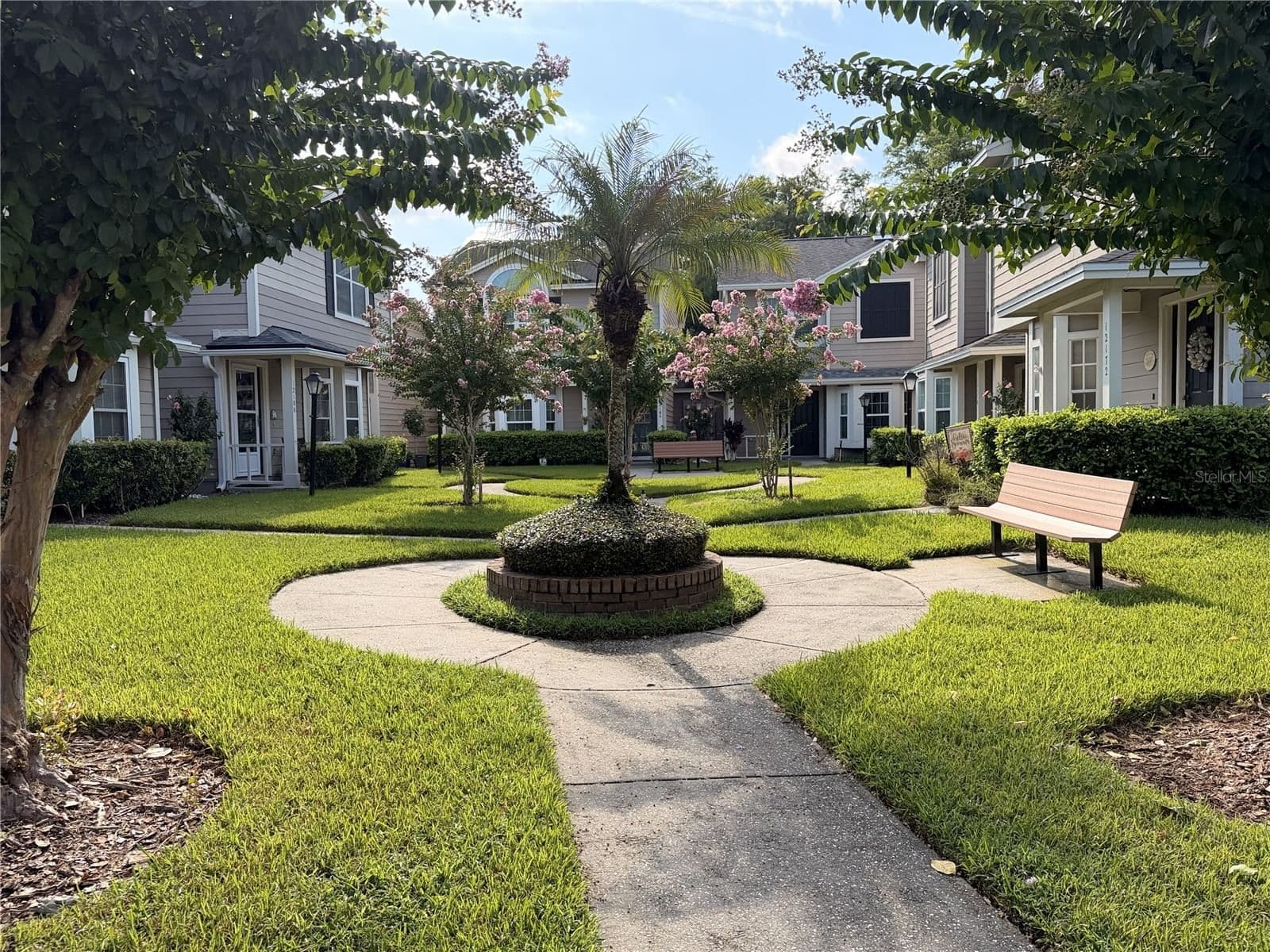 12192 SHADY SPRING