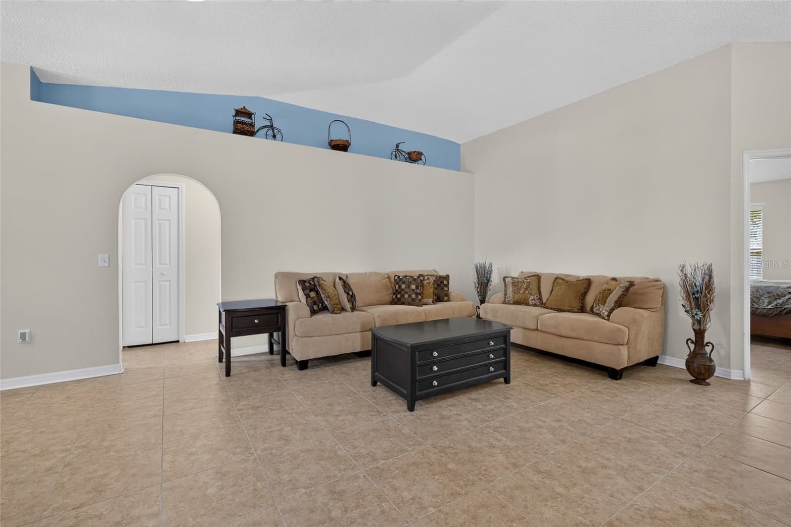 4338 STONEFIELD