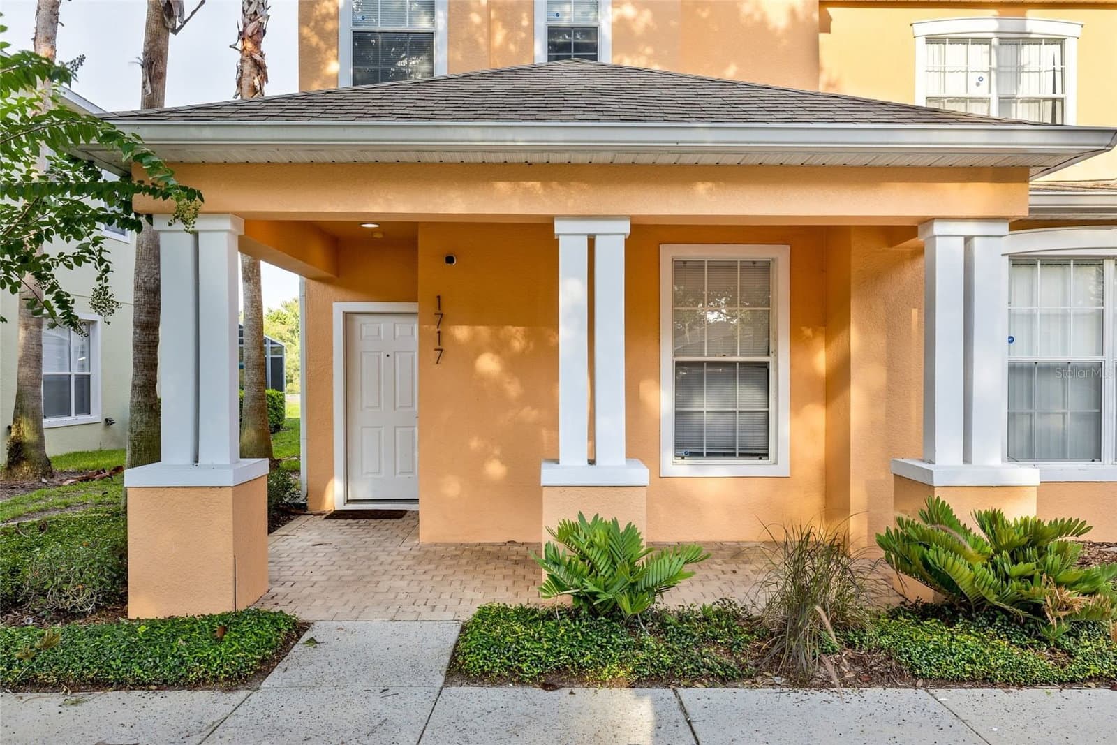 1717 RETREAT, Clermont, FL