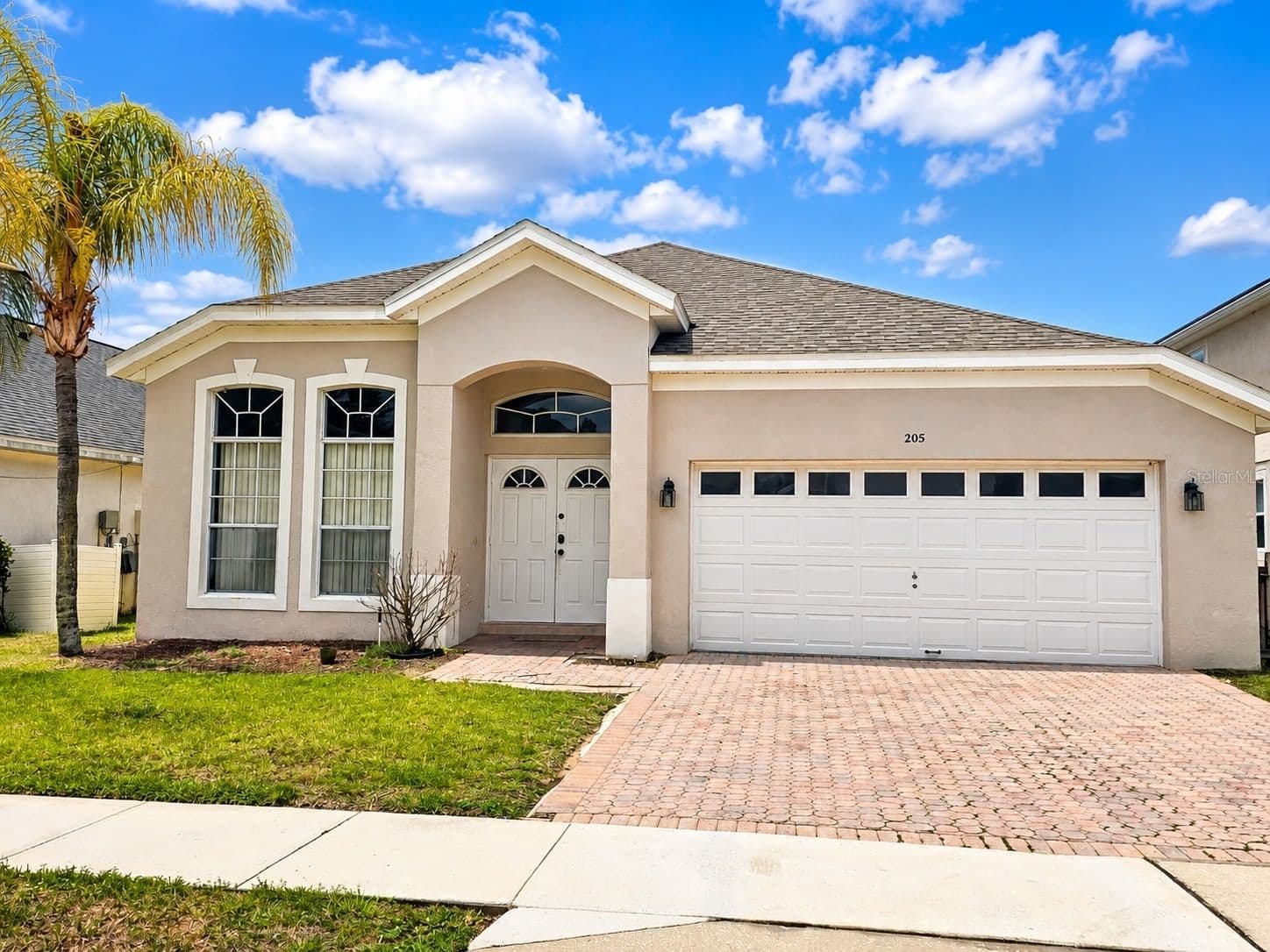 205 GLENEAGLES, Davenport, FL