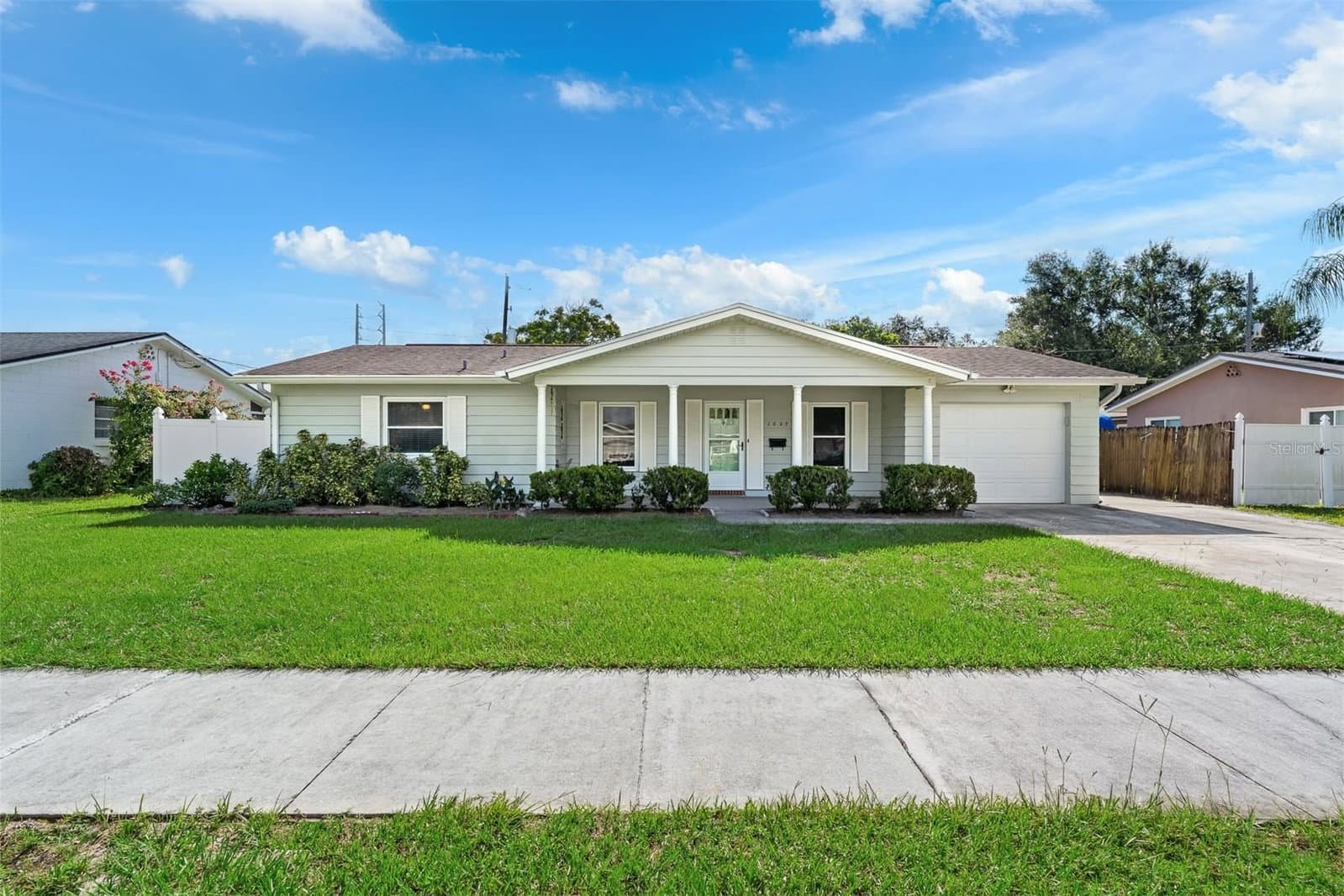 1027 SUNWOOD