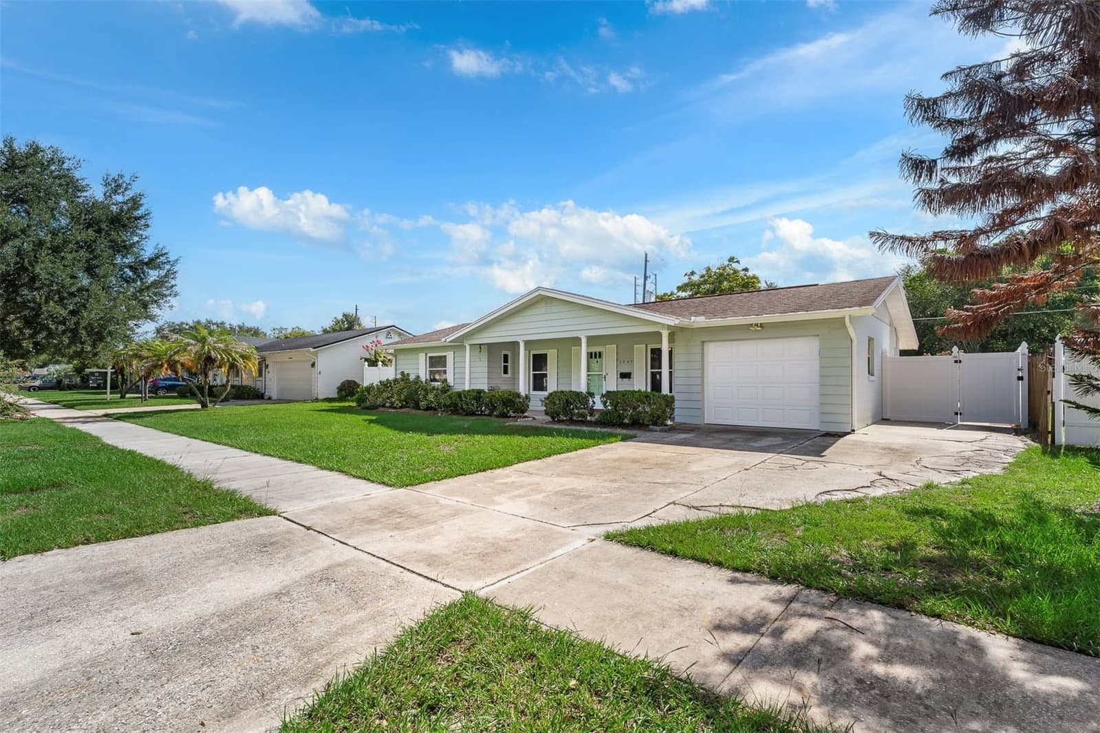 1027 SUNWOOD