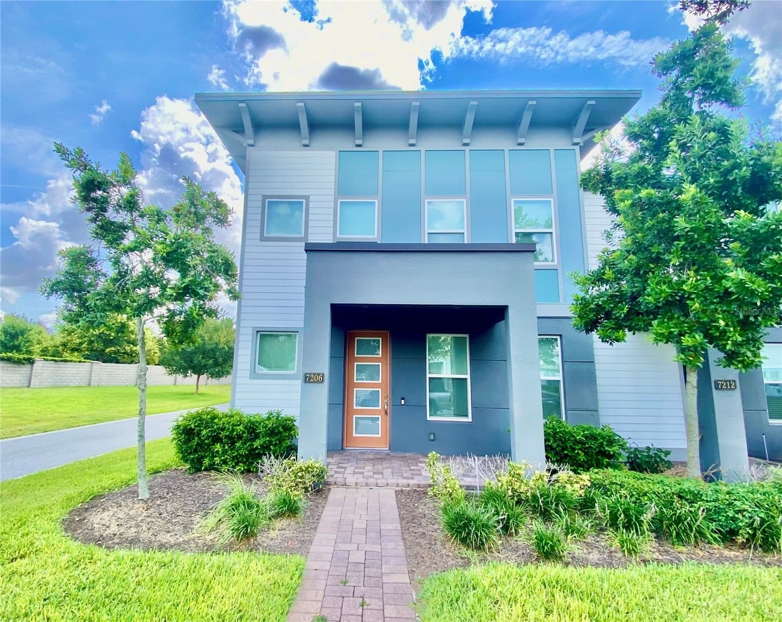 7206 CARRICKBEND