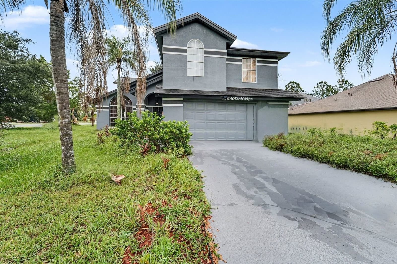 2405 ABALONE, Orlando, FL
