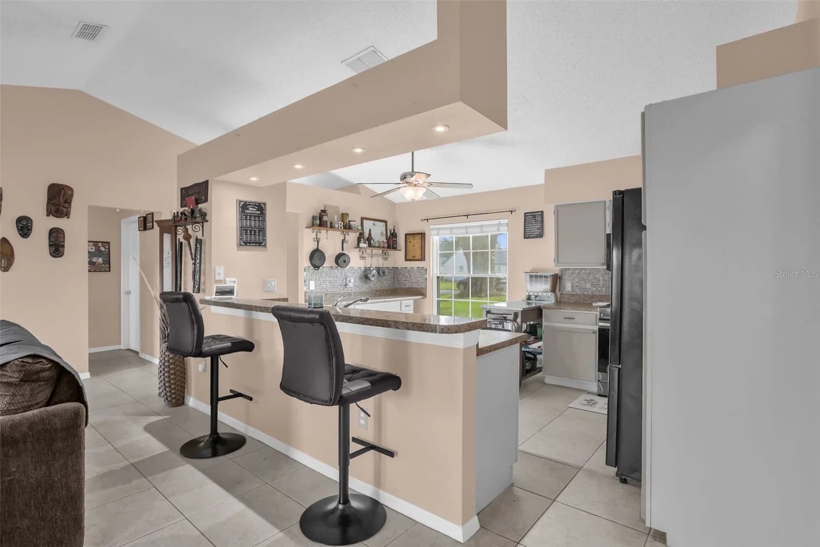418 GROVEPARK Drive