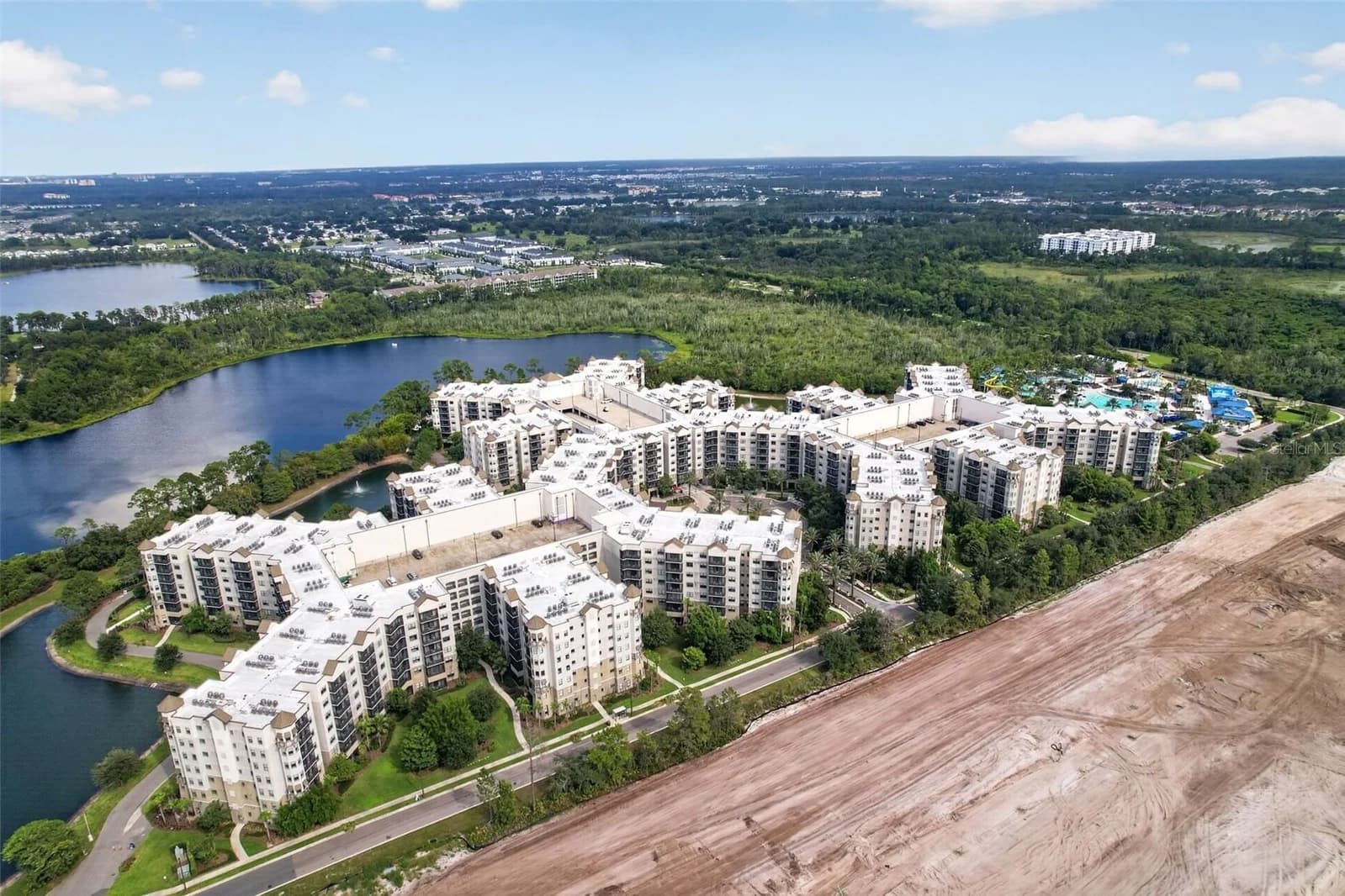 14501 GROVE RESORT Avenue #3438