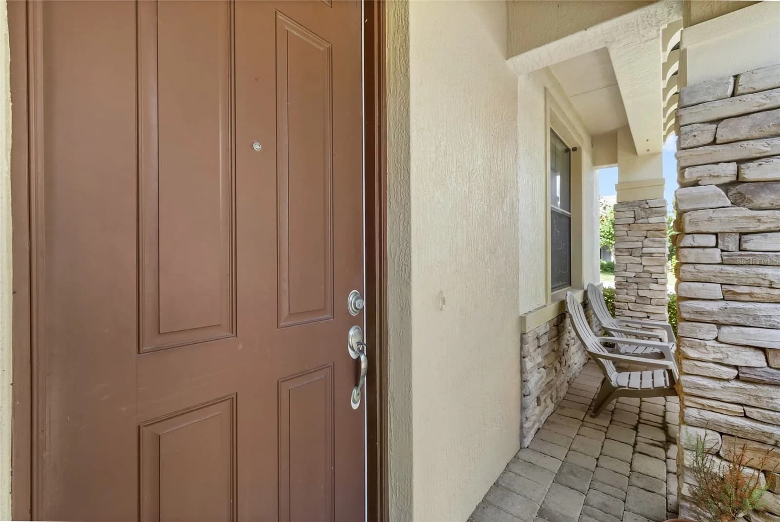 10155 EAGLE CREEK CENTER Boulevard
