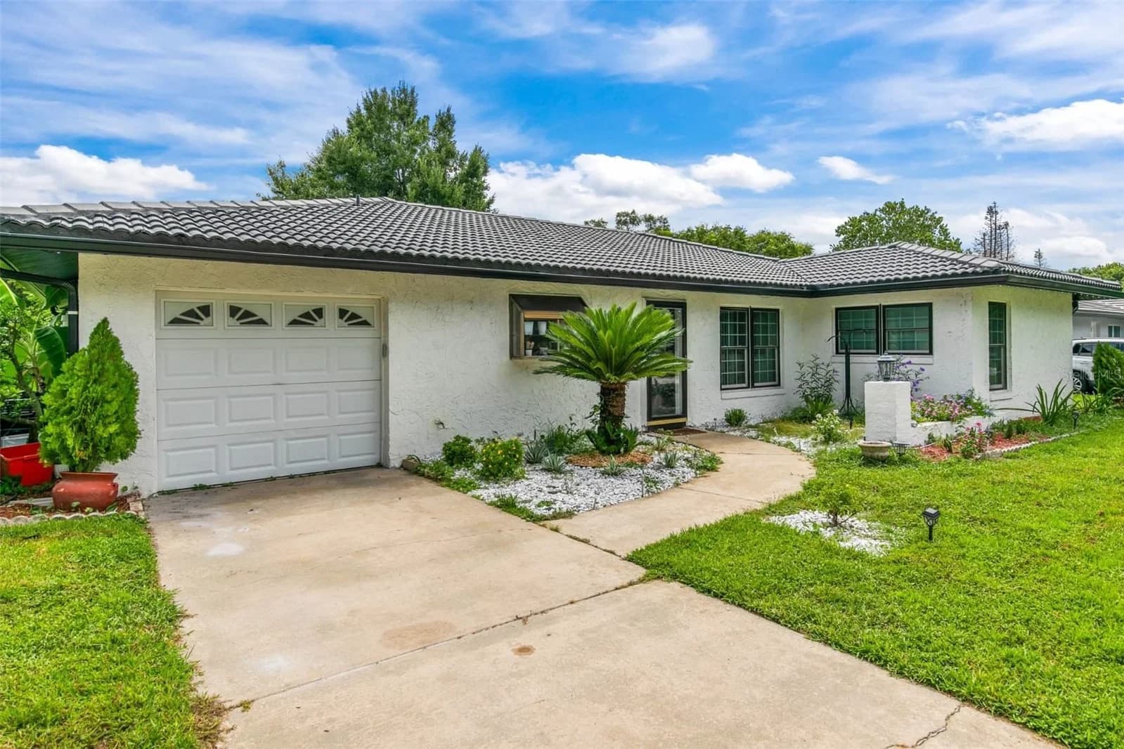 10611 DEERGRASS Lane