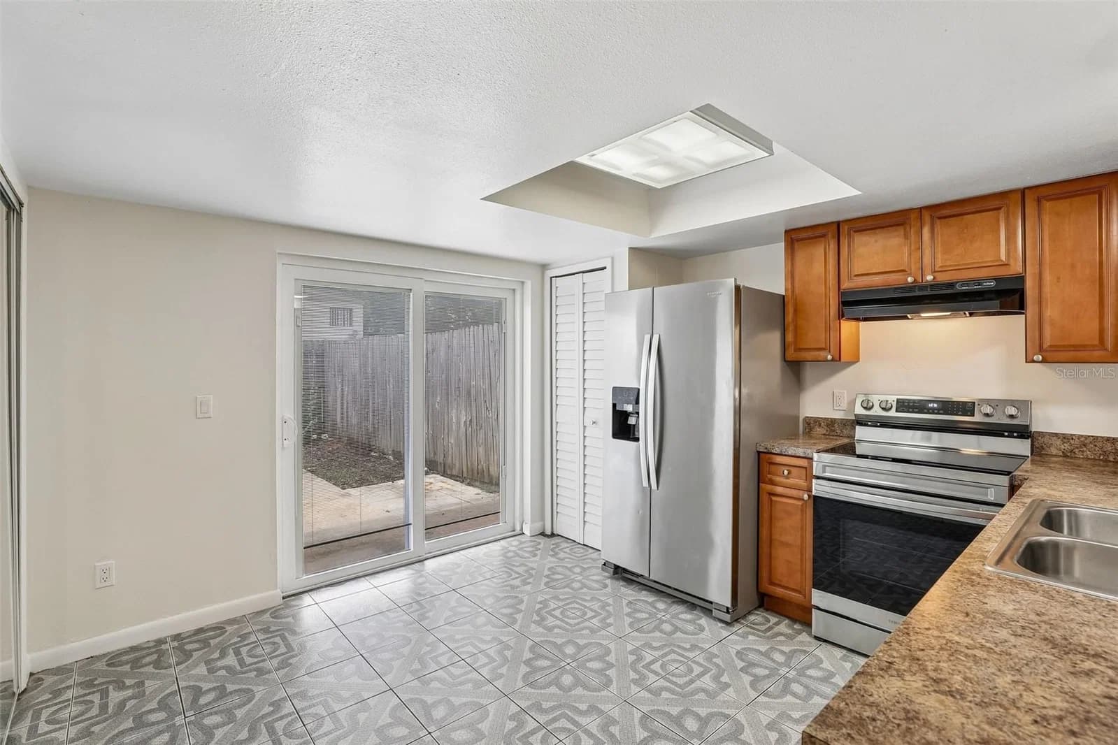 12059 TIFT Circle