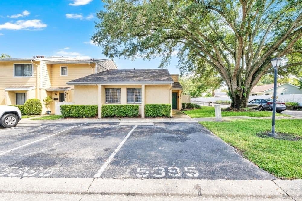 5395 EMERALD ISLE