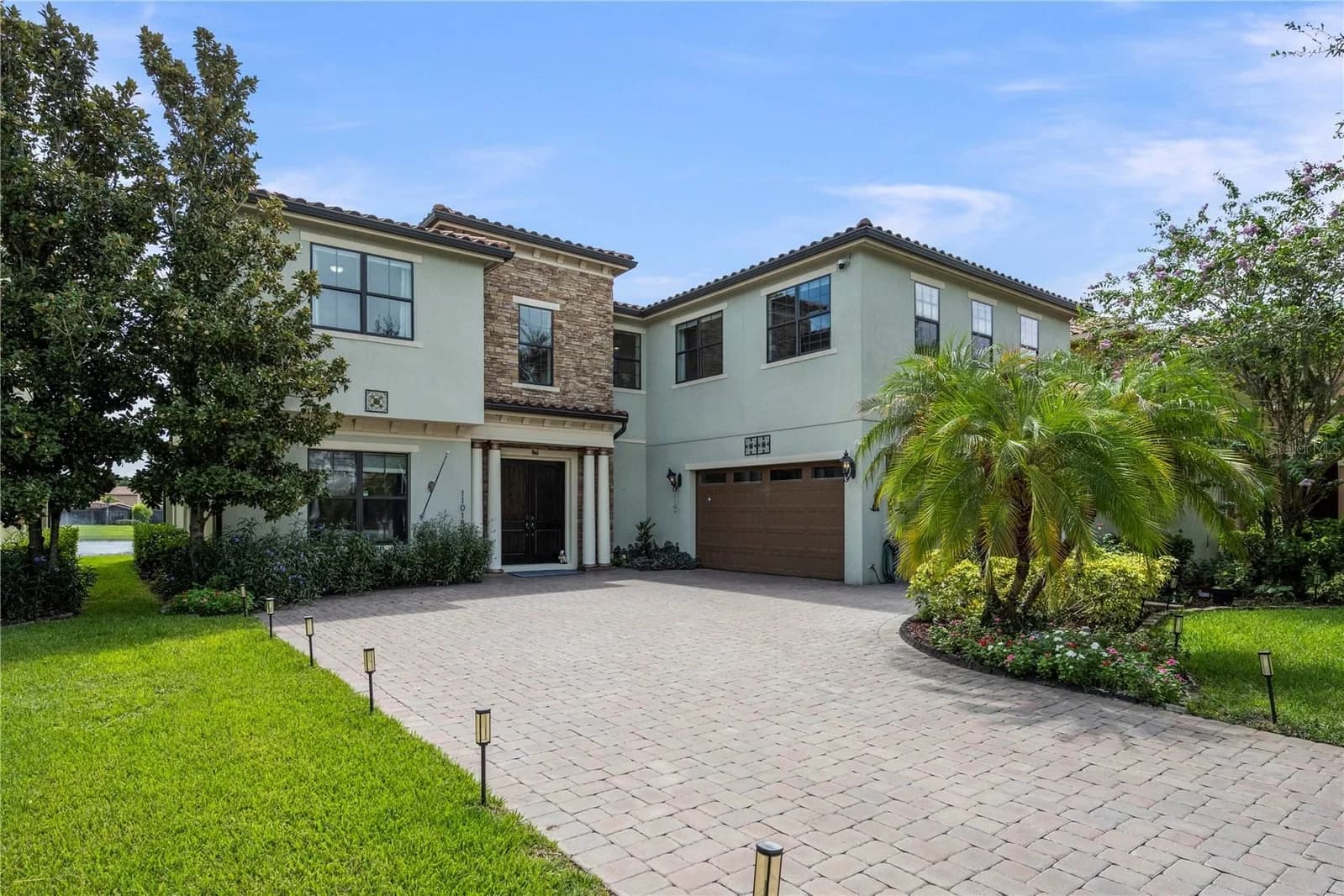 11015 MOBBERLEY Circle